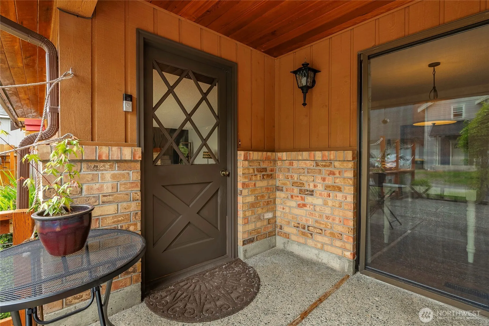 Property photo for 1202 Telegraph Road, Bellingham photo 4