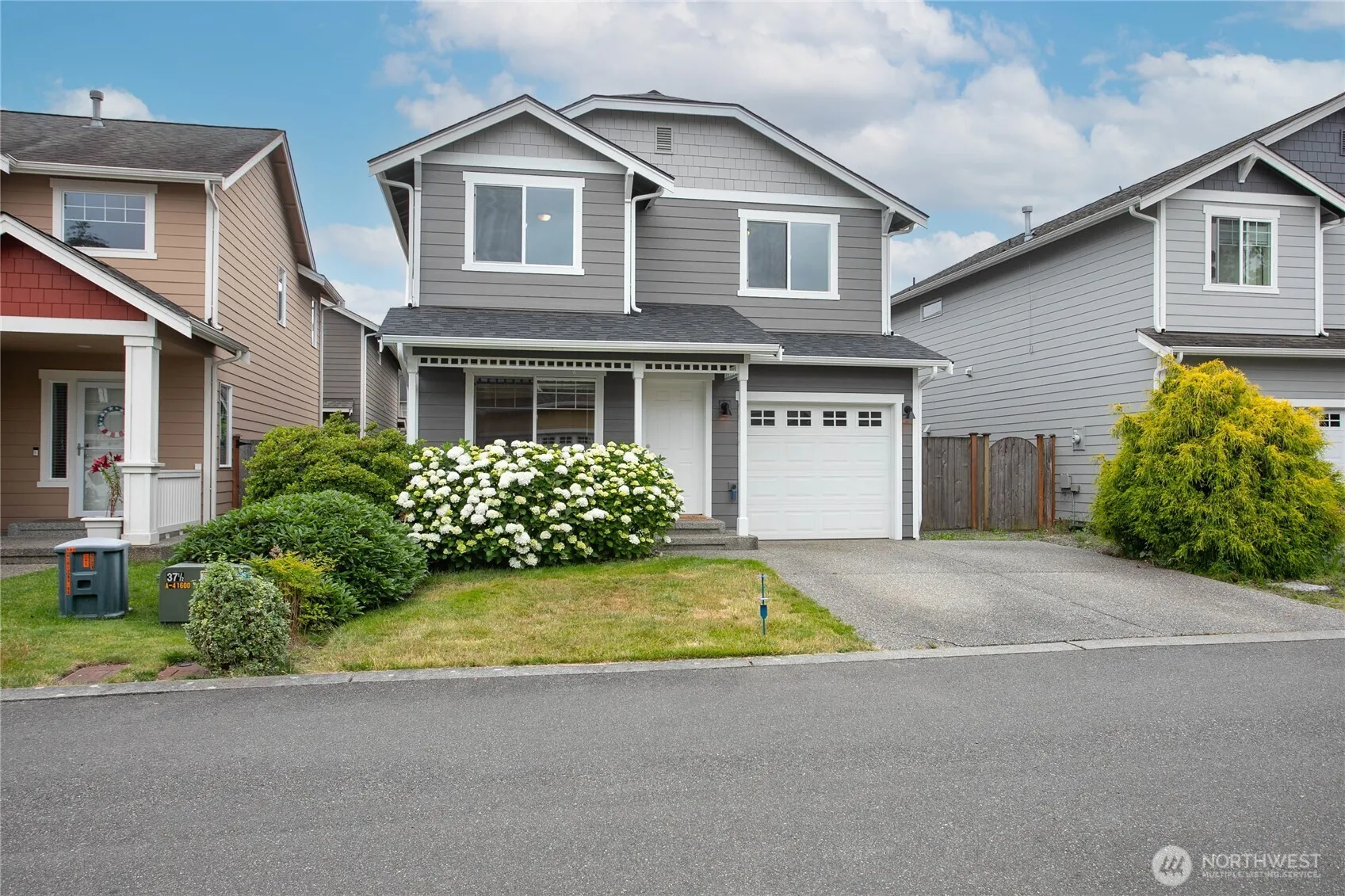 Property photo for 9926 2nd Place Ne, Lake Stevens photo 3