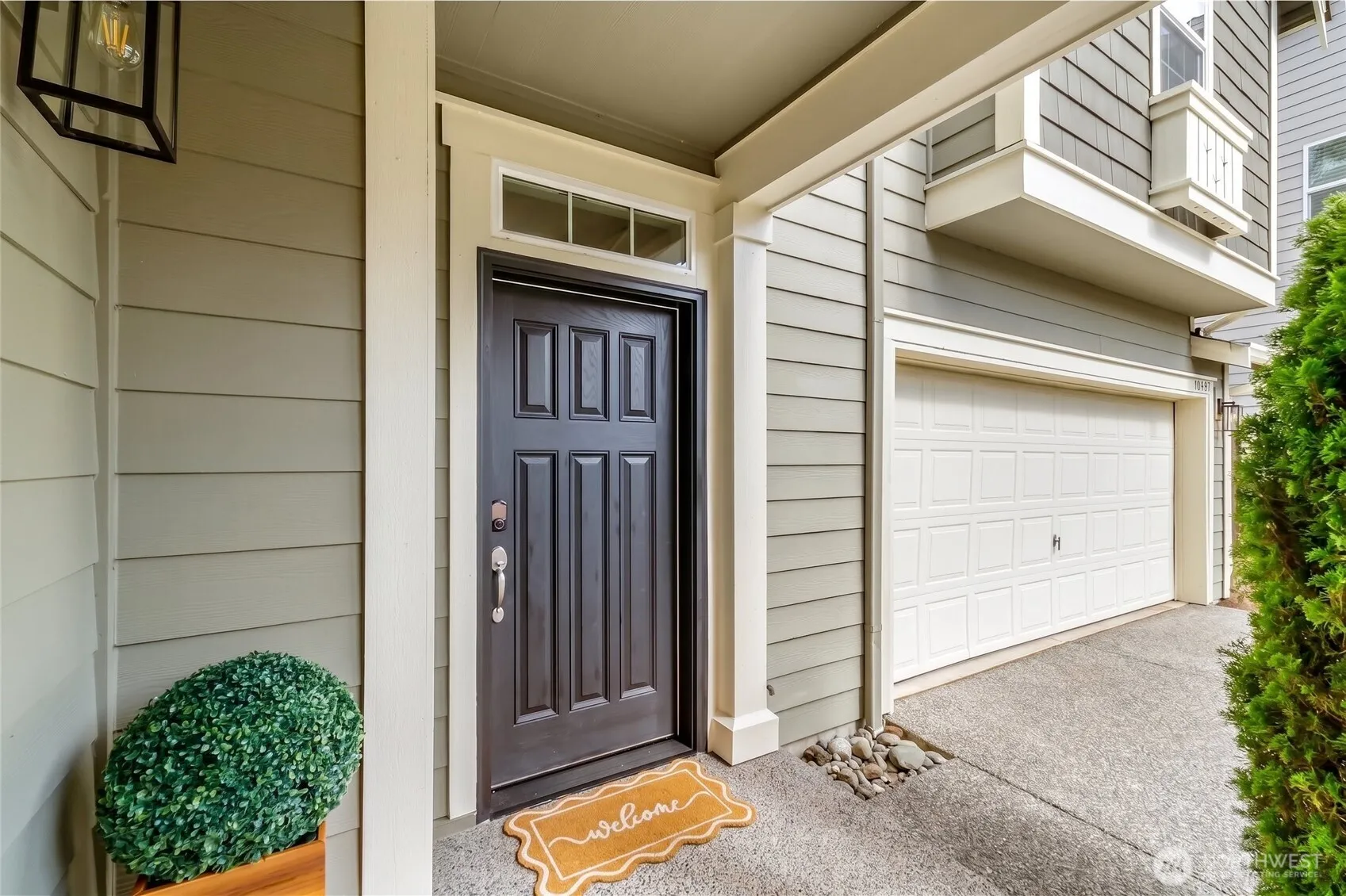 Property photo for 18307 38th Drive Se, Bothell photo 2