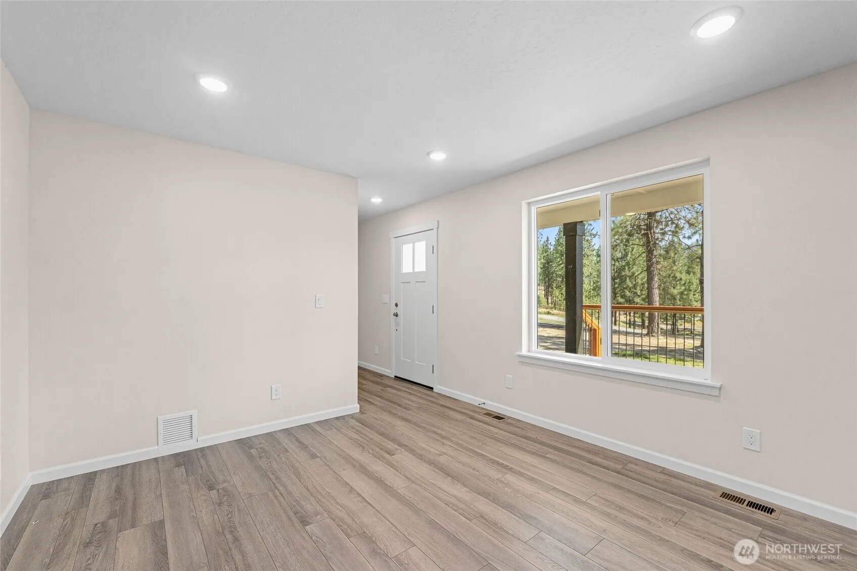 Property photo for 1320 Buckley Way, Kettle Falls photo 5