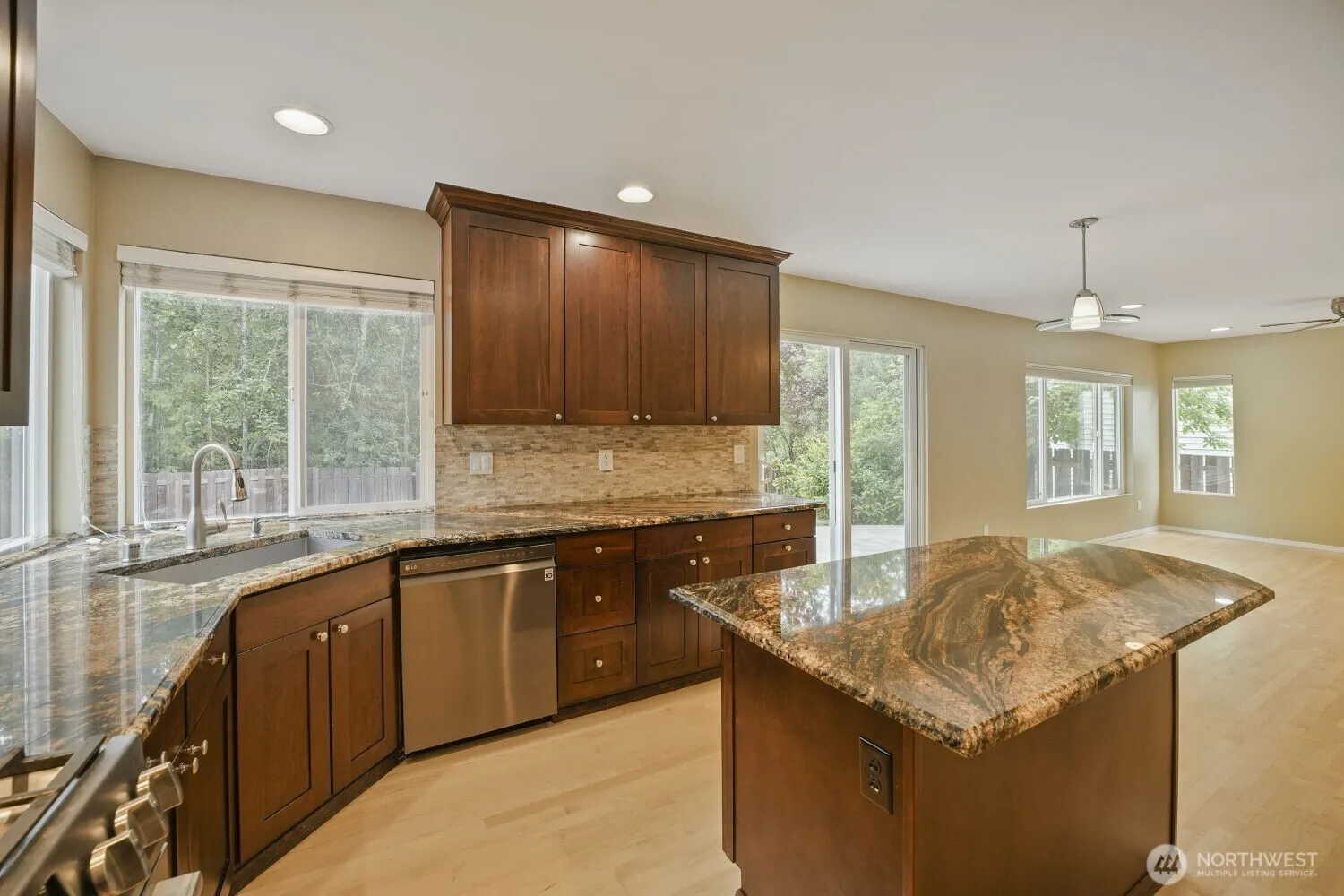 Property photo for 24218 Se 9th Street, Sammamish photo 5
