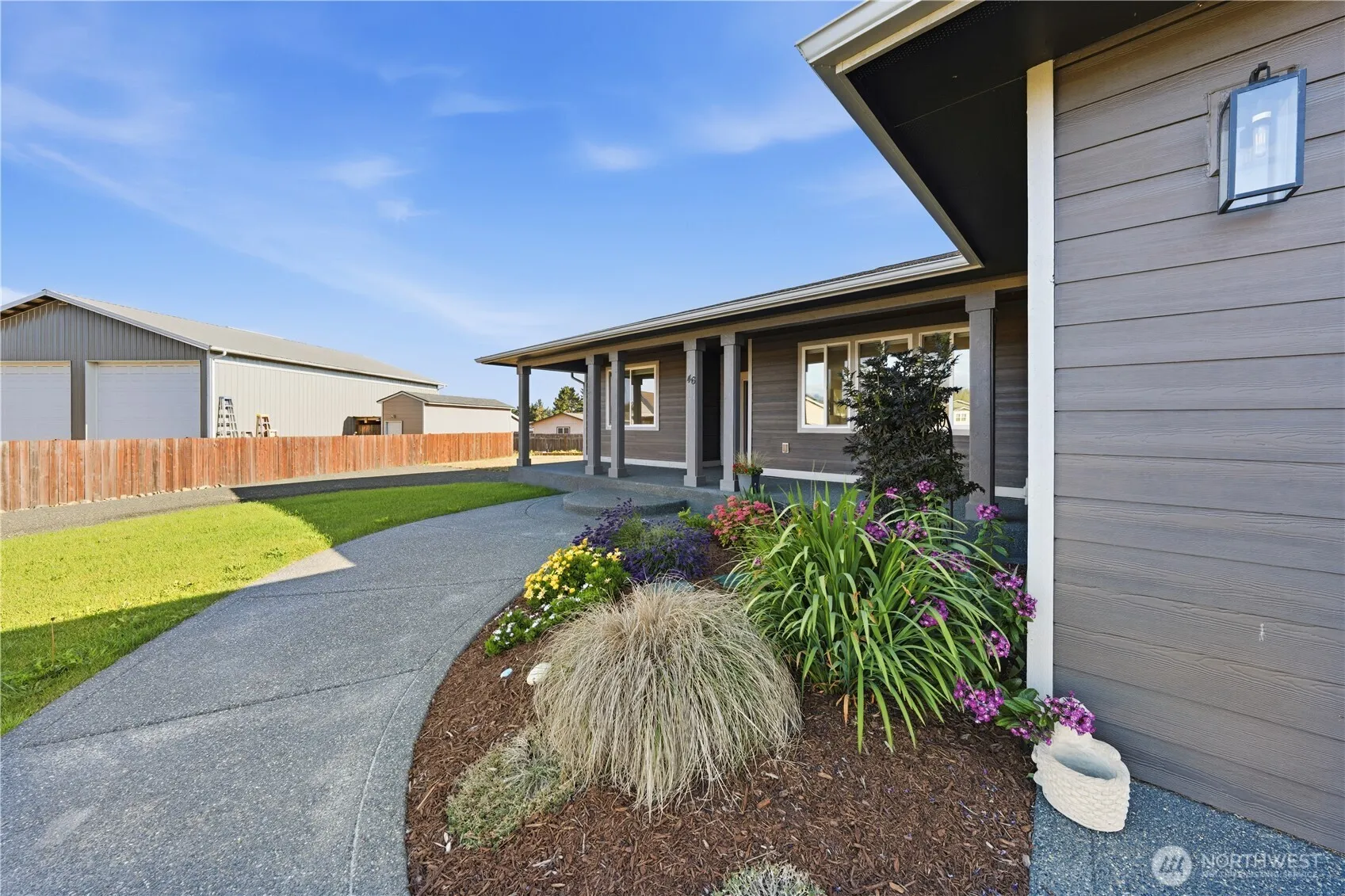 Property photo for 46 Bolster Way, Sequim photo 2