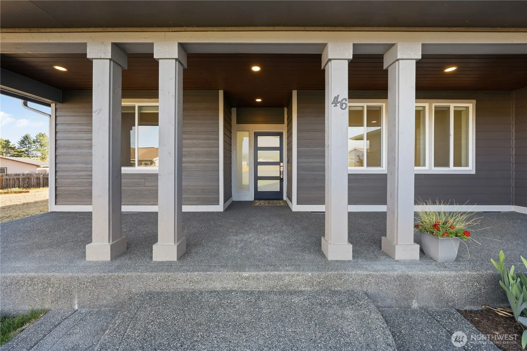 Property photo for 46 Bolster Way, Sequim photo 3