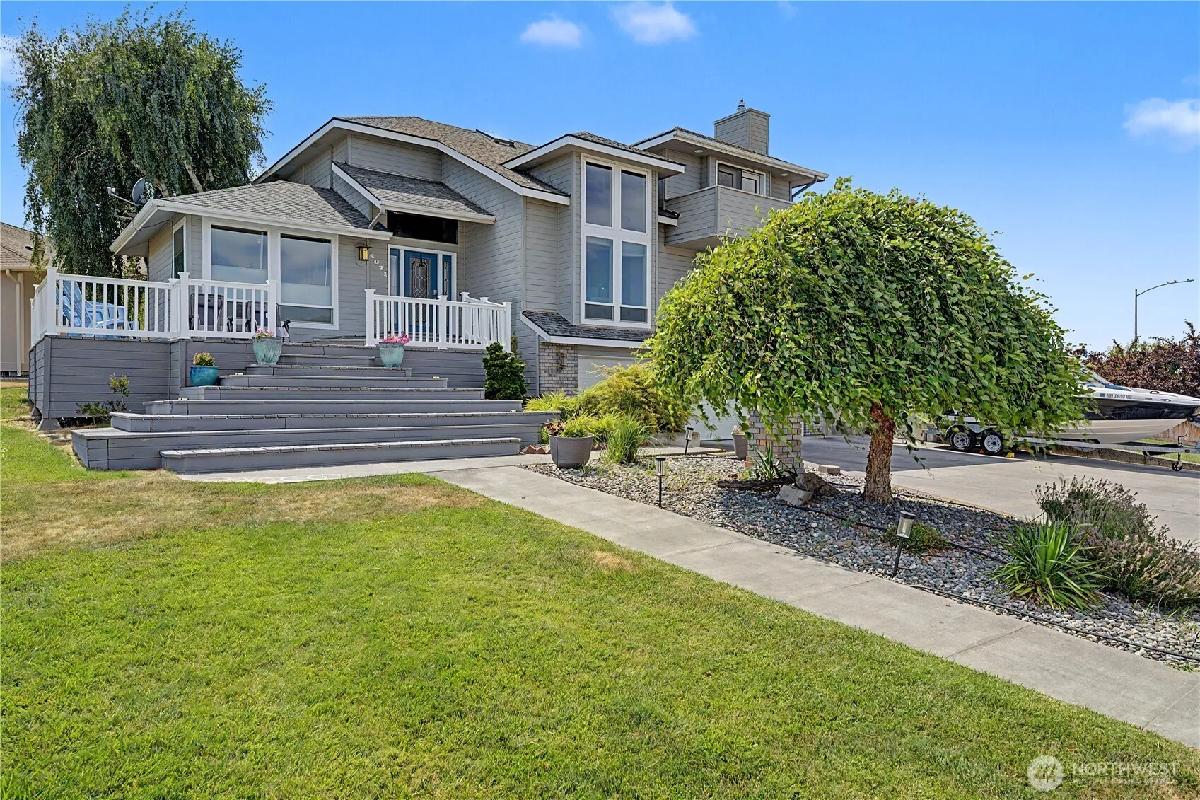 Property photo for 4071 Cove West Drive, Moses Lake photo 2