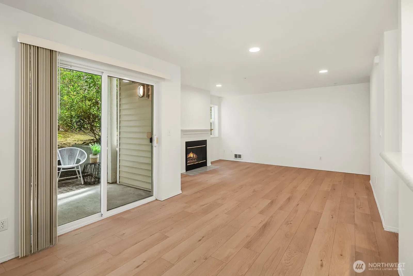 Property photo for 2989 142nd Place Se #3, Bellevue photo 3