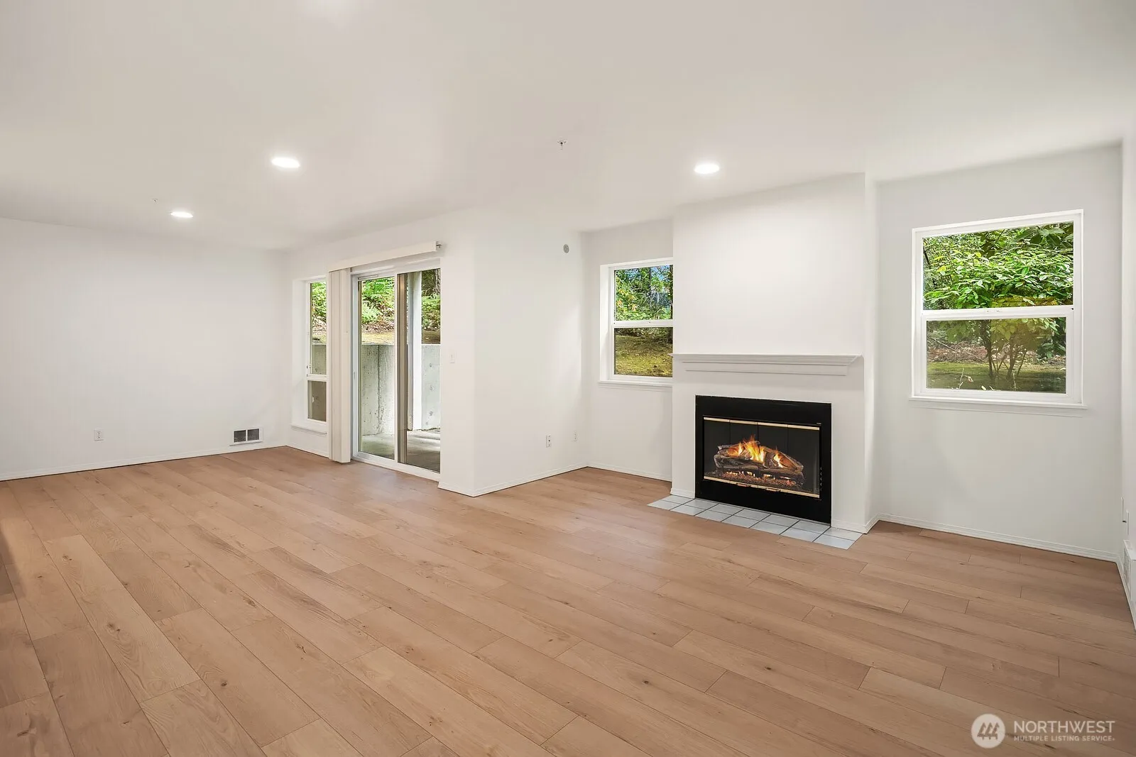 Property photo for 2989 142nd Place Se #3, Bellevue photo 5