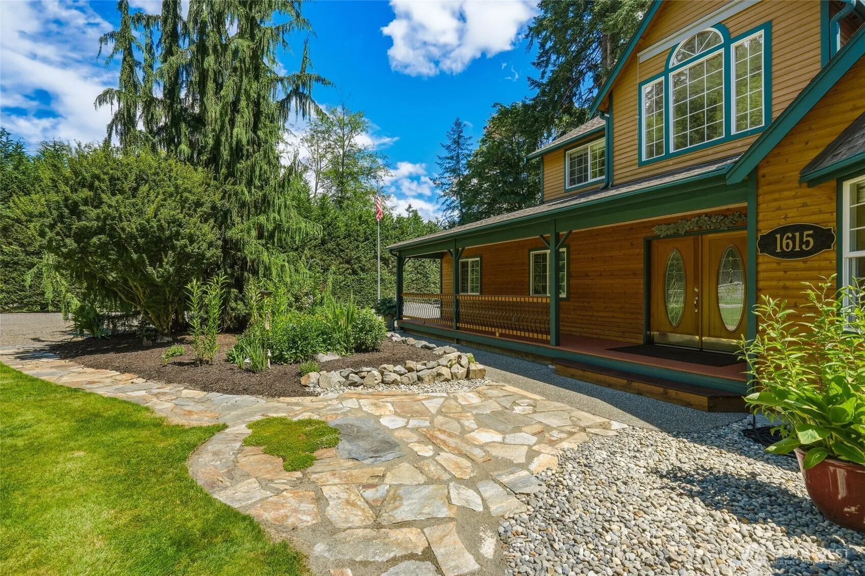 Property photo for 1615 Russell Road, Snohomish photo 4