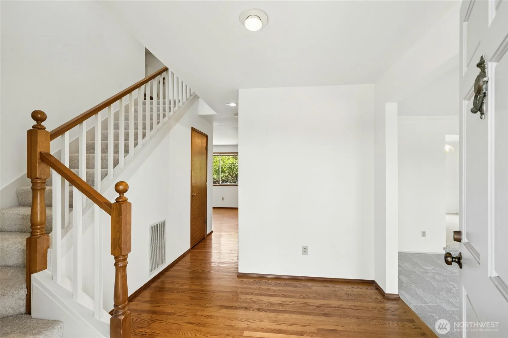 Property photo for 2752 Sw 343rd Place, Federal Way photo 3