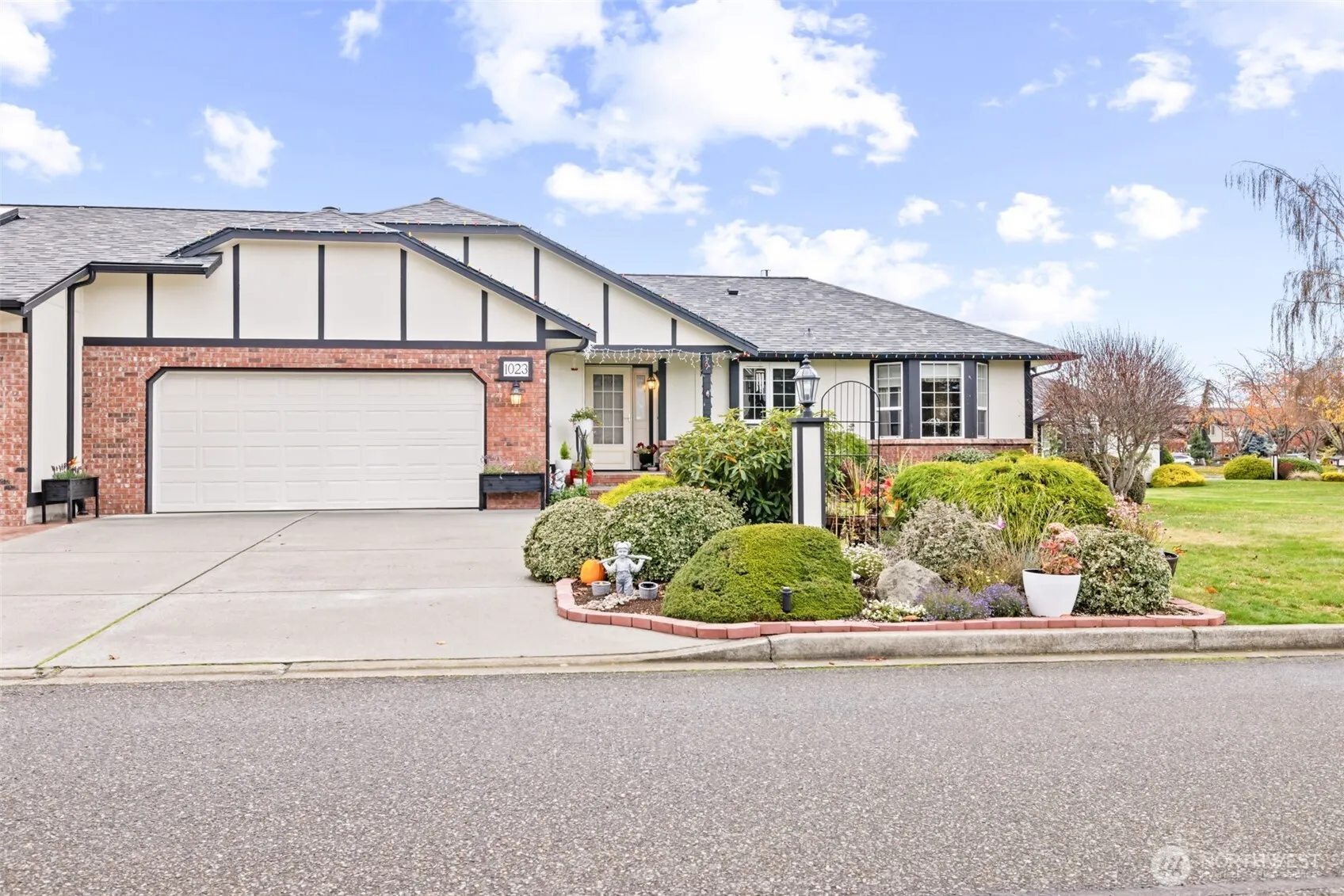 Property photo for 1023 Littlejohn Way, Sequim