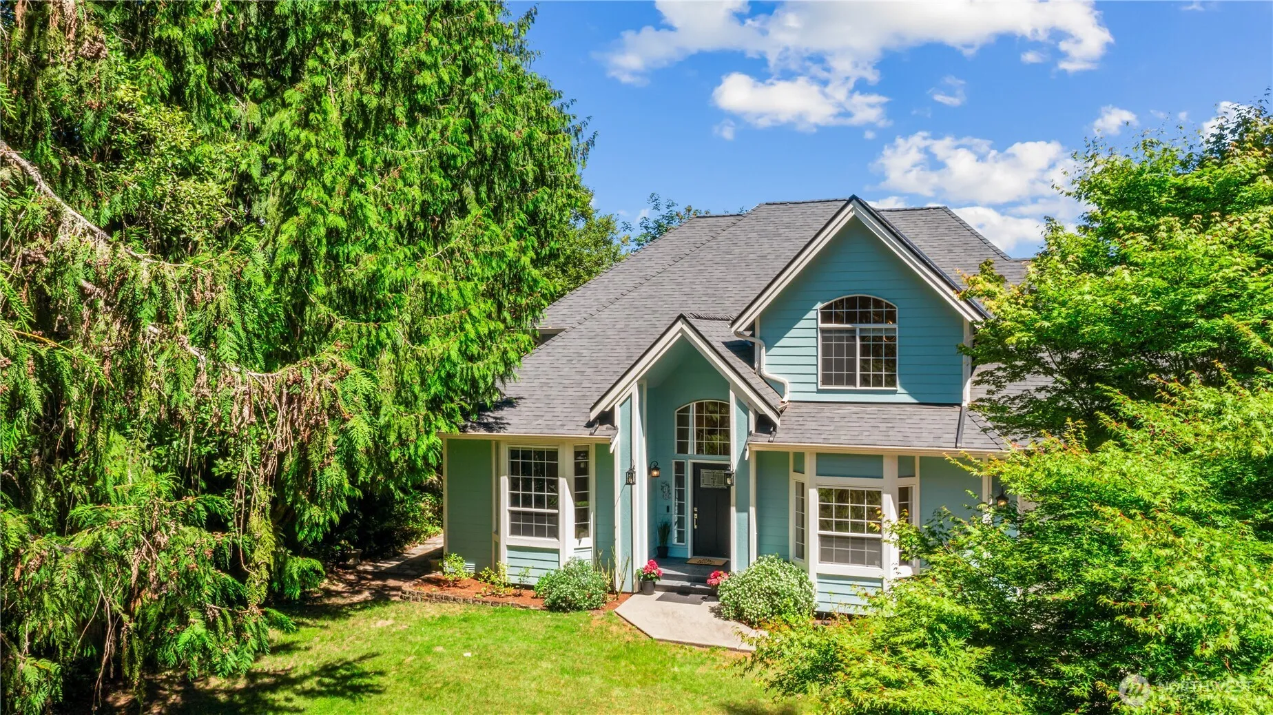 Property photo for 16104 Bay Ridge Drive Nw, Poulsbo