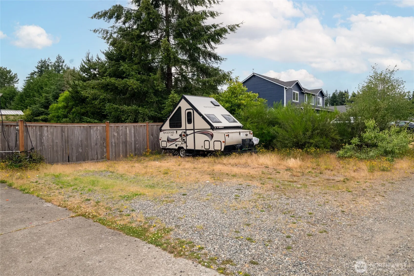 Property photo for 11994 Mayfair Avenue Sw, Port Orchard photo 2