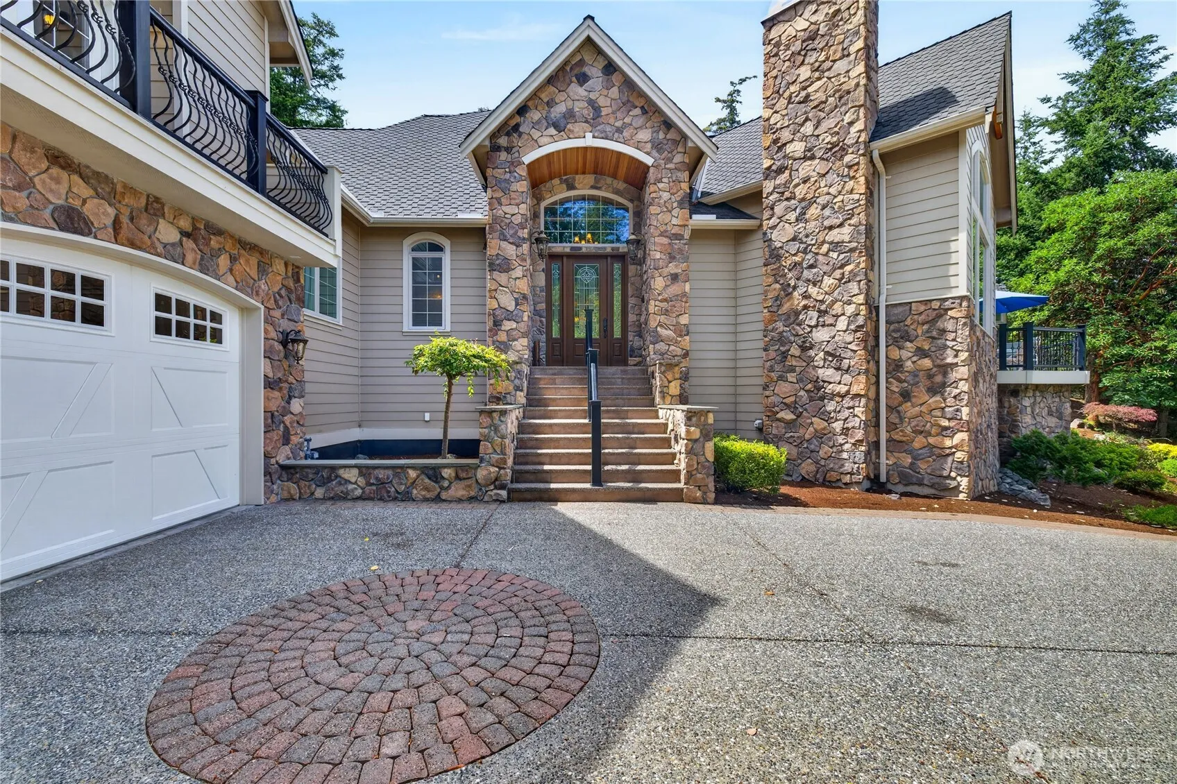 Property photo for 11946 New Morning Drive, Anacortes photo 2