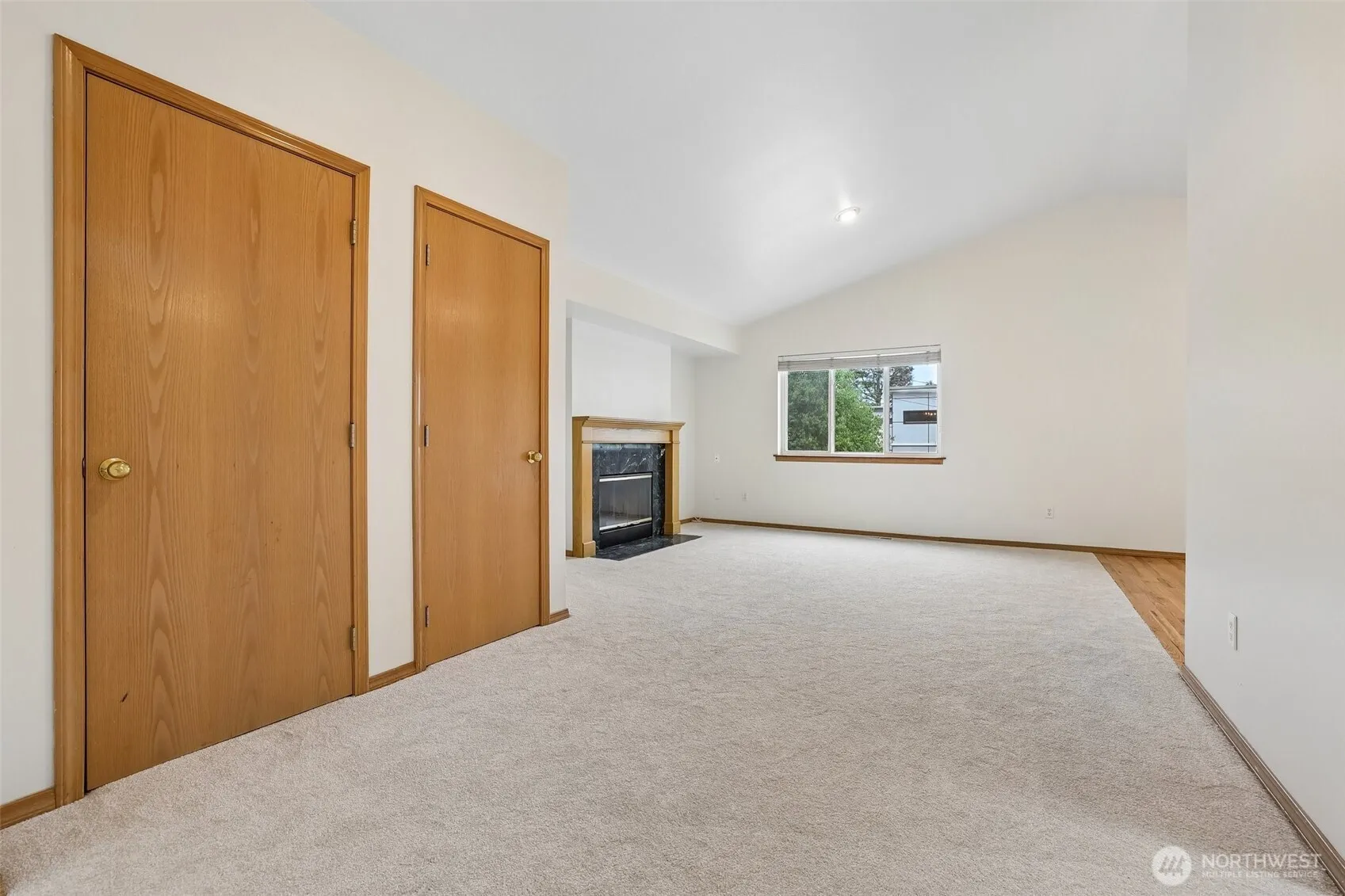 Property photo for 317 Ne 91st Street, Seattle photo 5