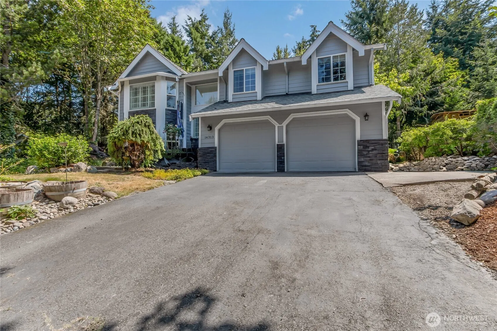 Property photo for 14313 77th Avenue E, Puyallup
