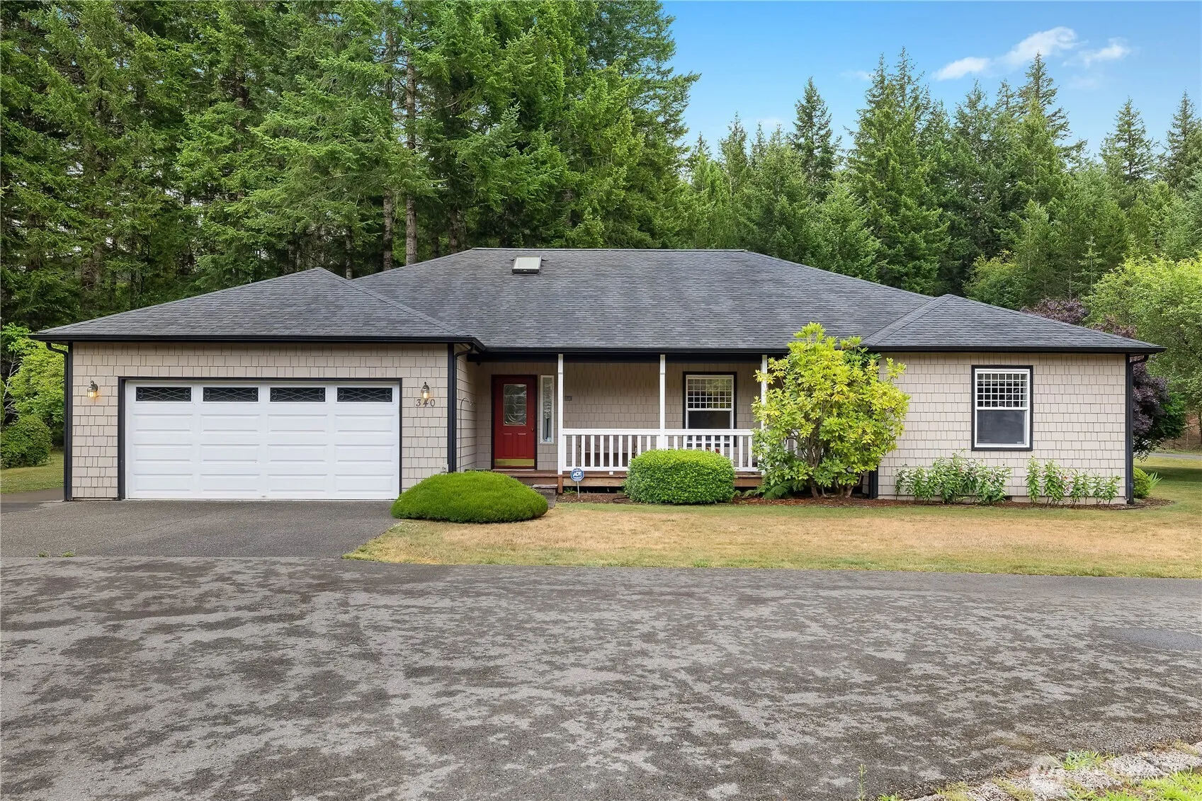 Property photo for 340 E Hiawatha Boulevard, Shelton