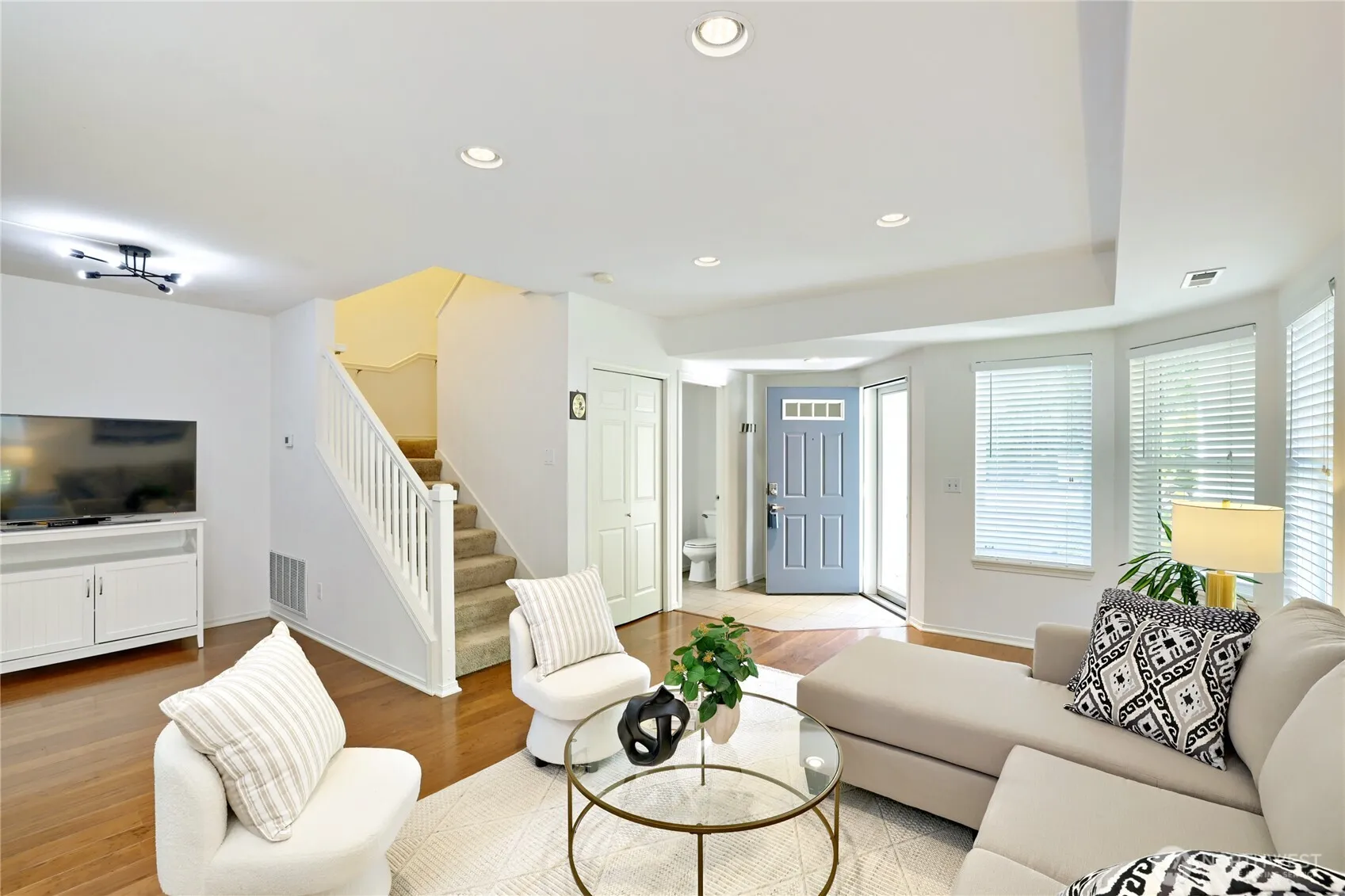Property photo for 11613 Grove Drive, Mukilteo photo 5