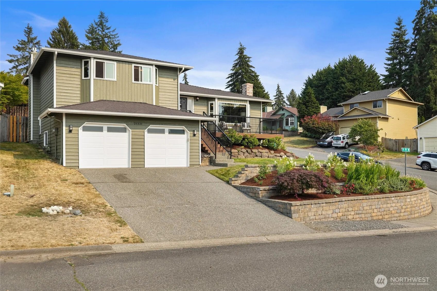Property photo for 21331 9th Place W, Lynnwood photo 2