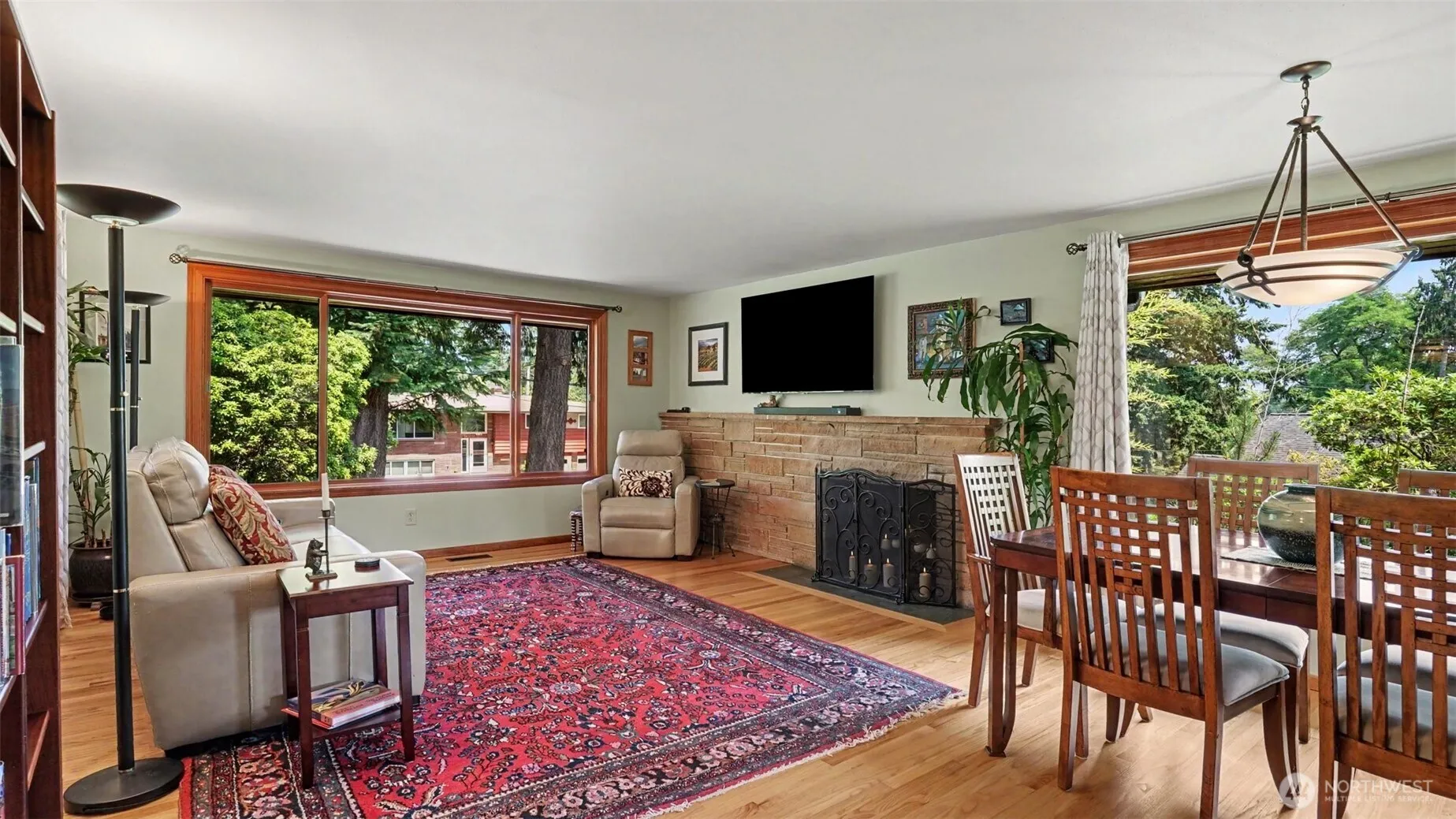 Property photo for 1335 N 180th Street, Shoreline photo 3