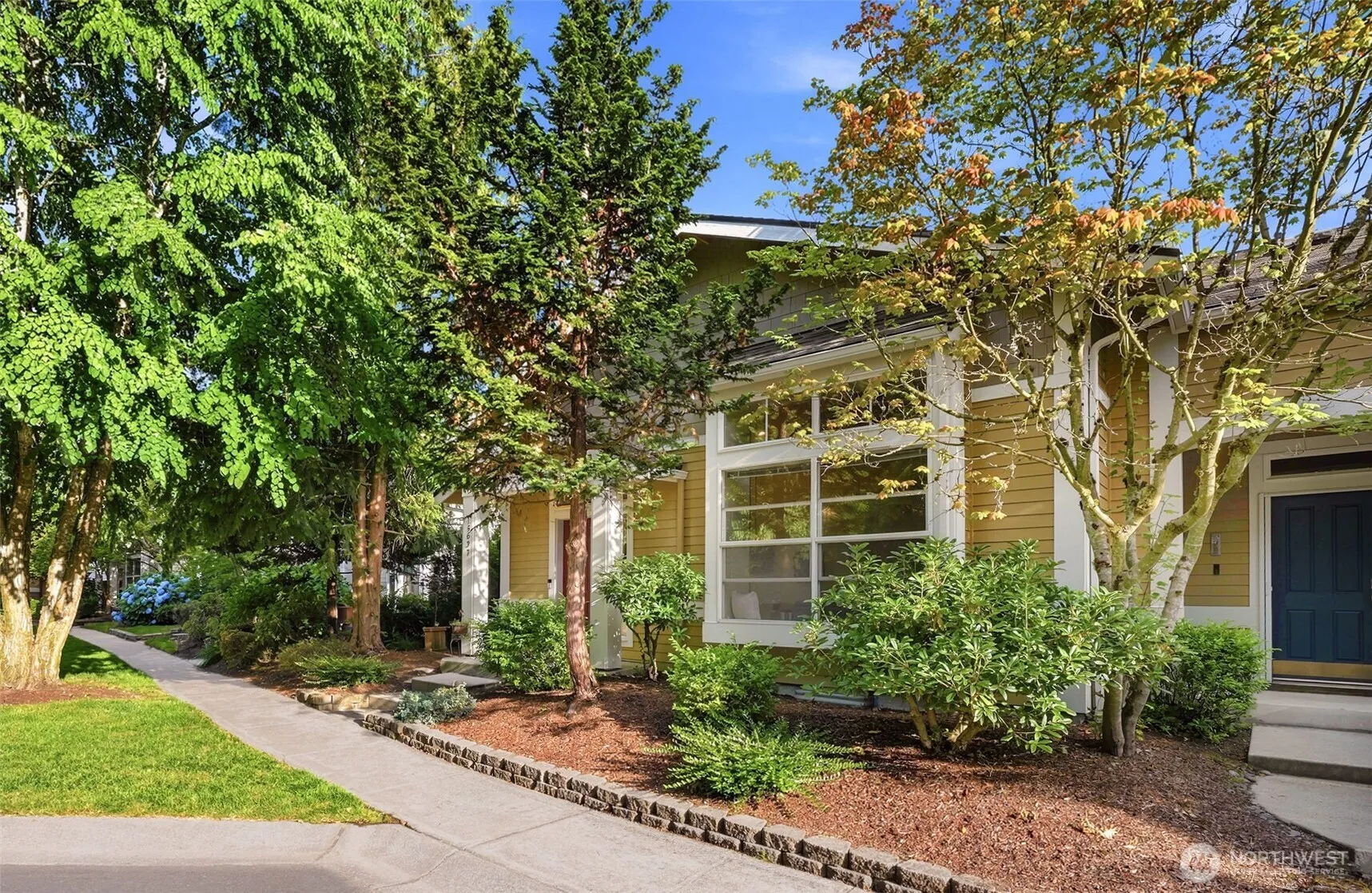 Property photo for 15637 Ne 92nd Way #b2101, Redmond photo 4