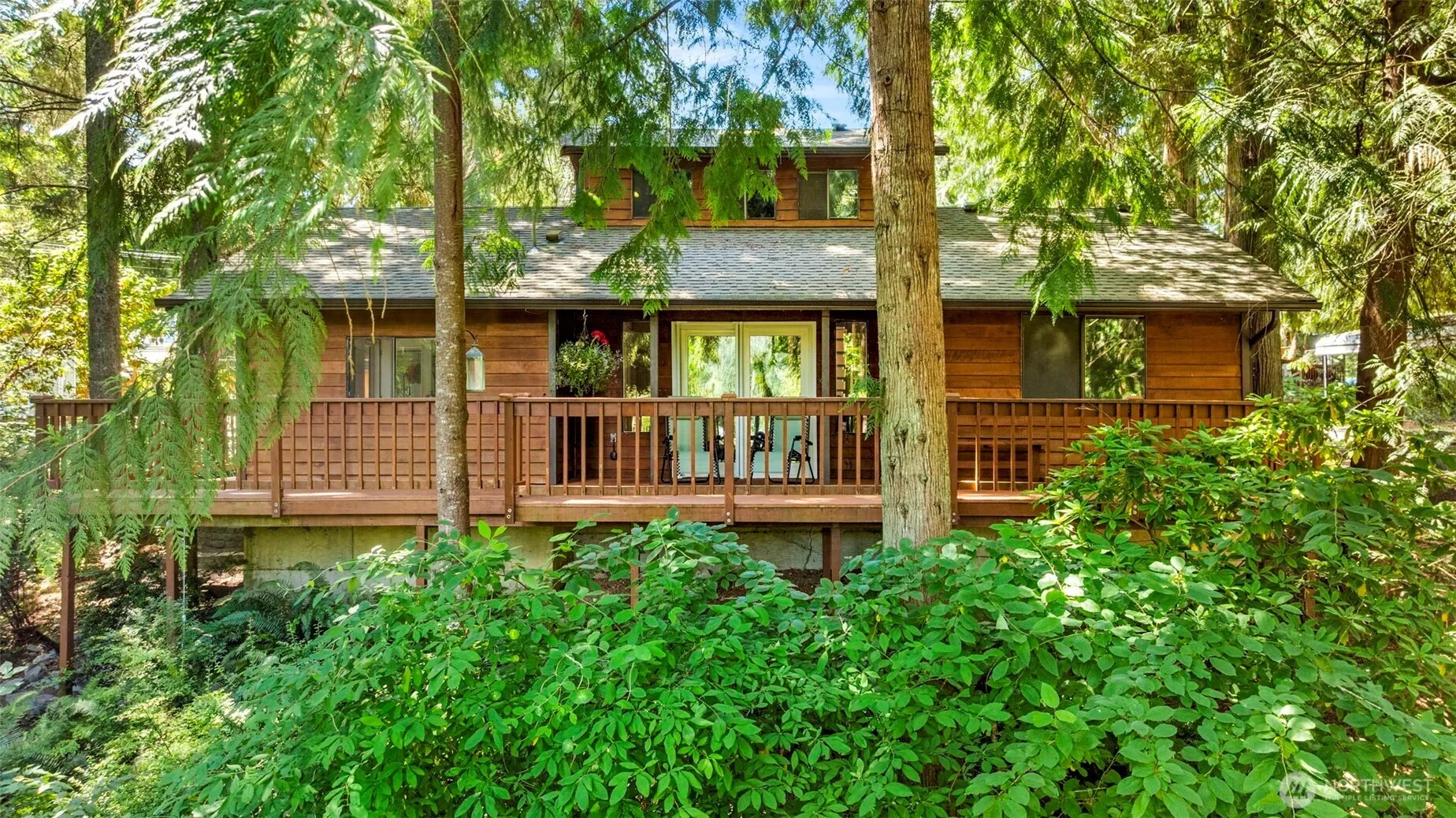 Property photo for 360 Kingsway W, Bremerton photo 3