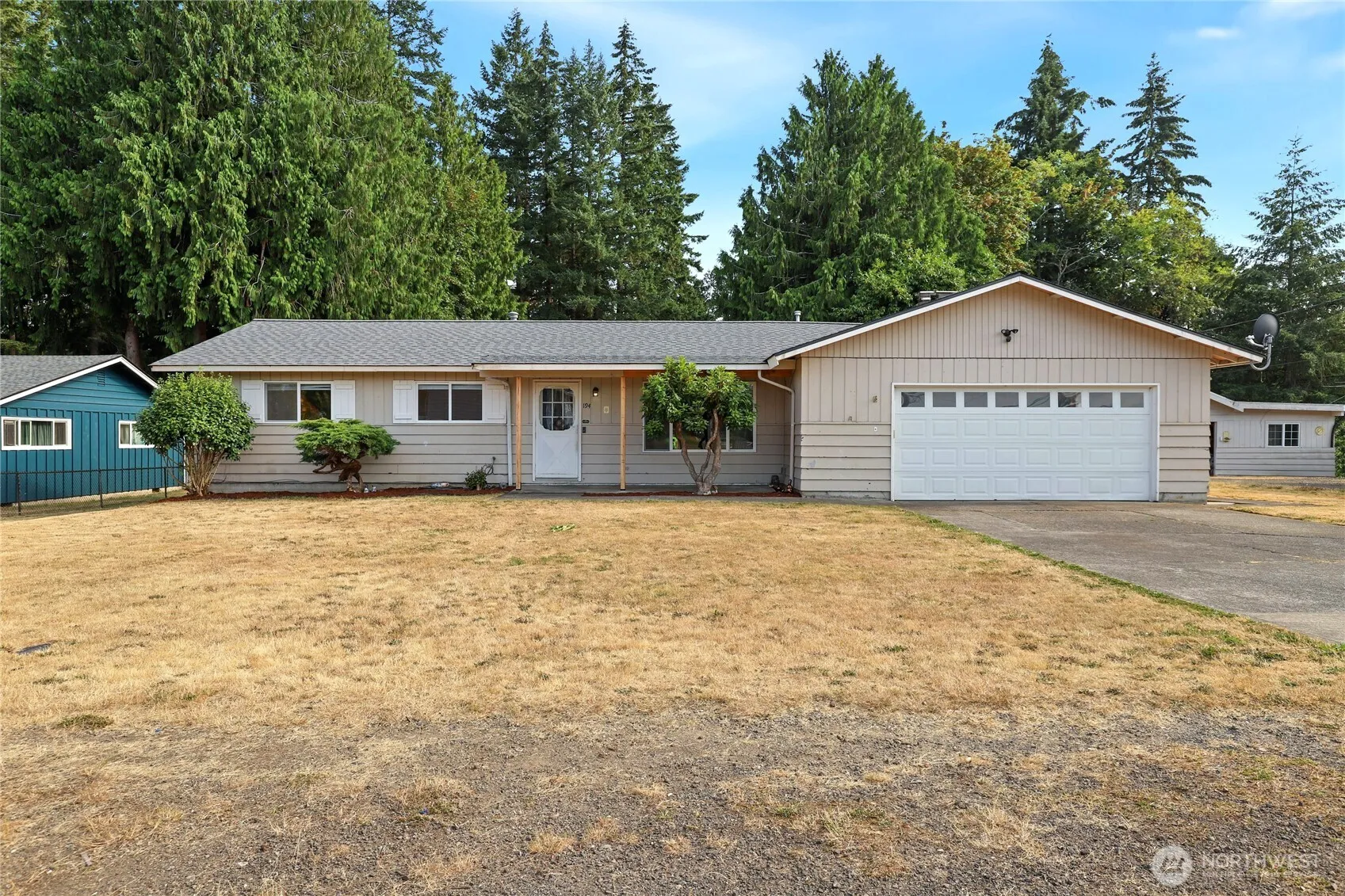 Property photo for 194 May Street W, Port Orchard