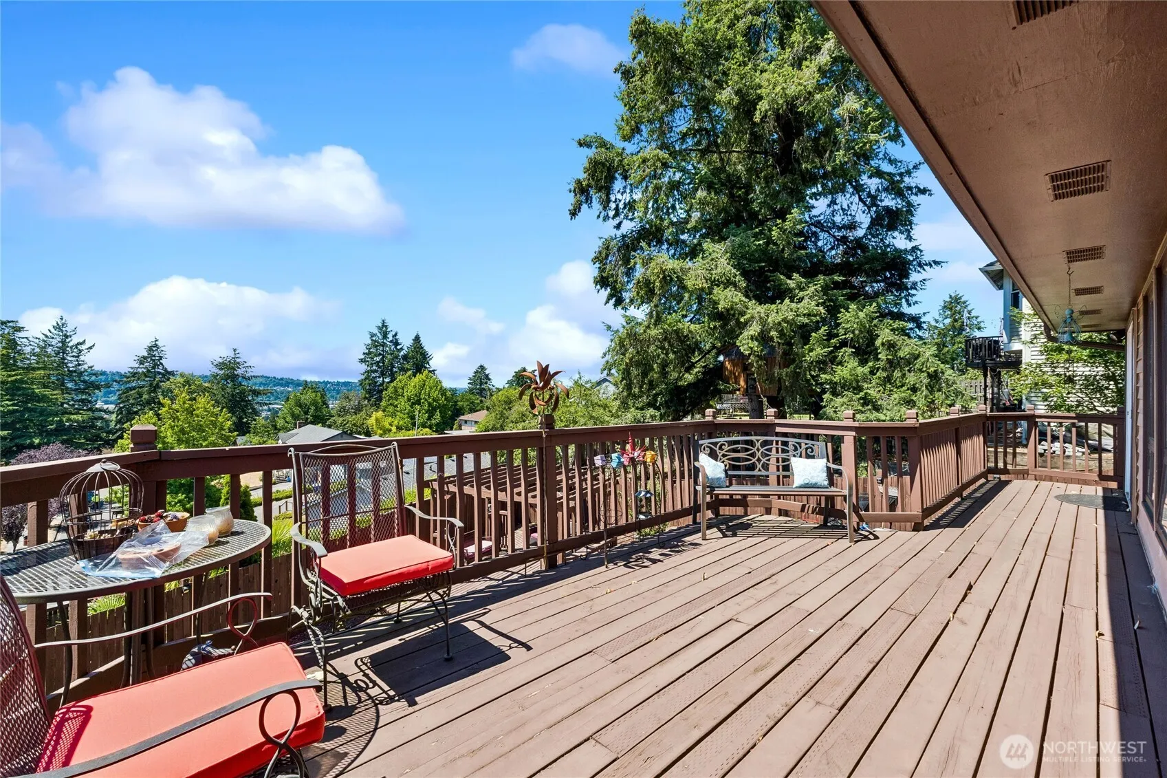Property photo for 2610 Ne 5th Court, Renton photo 2