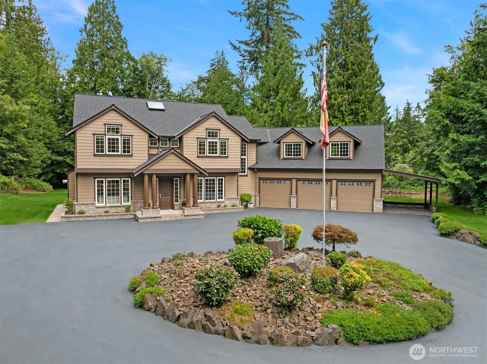 Property photo for 23318 264th Avenue Se, Maple Valley photo 2