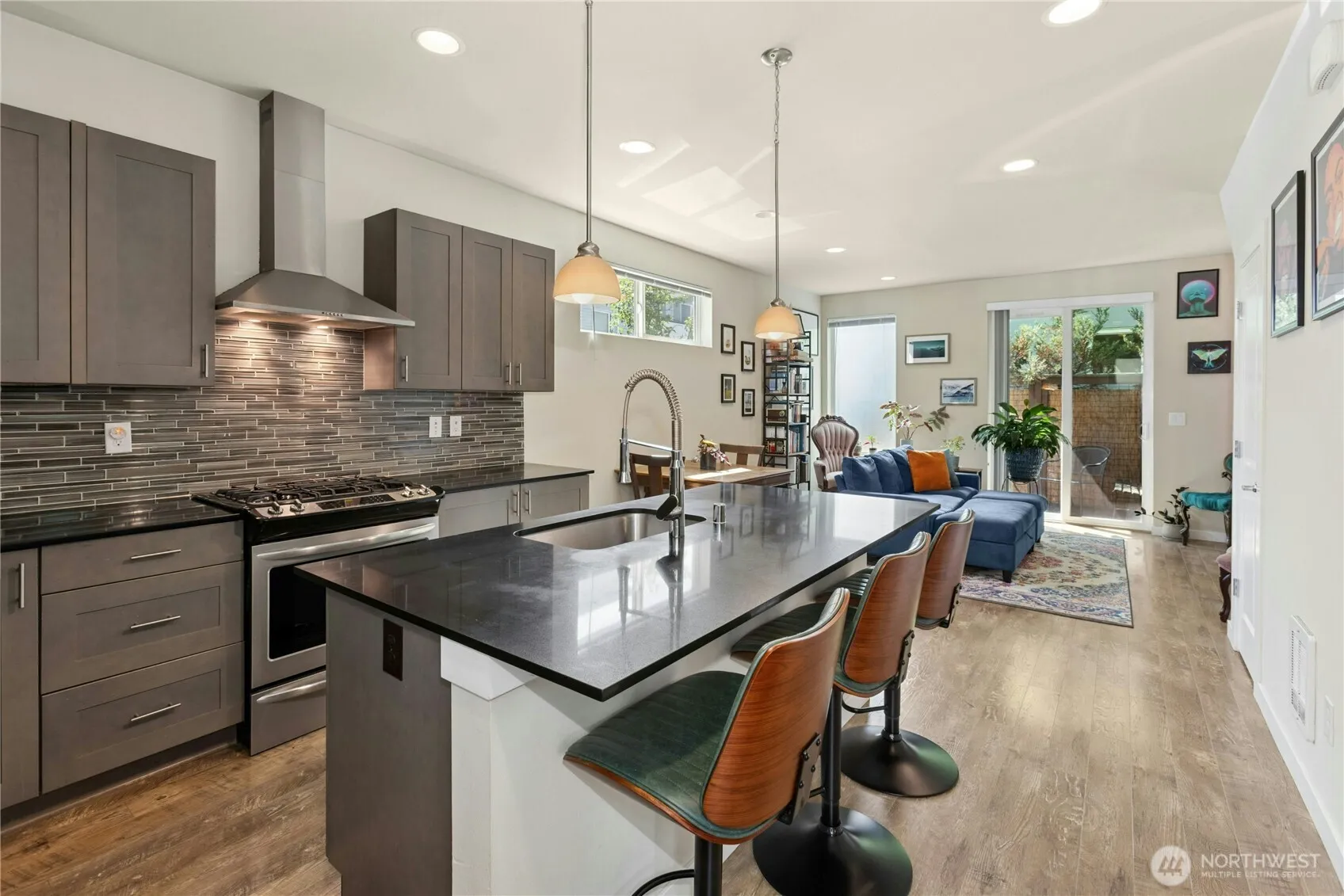 Property photo for 3622 36th Avenue S, Seattle photo 5