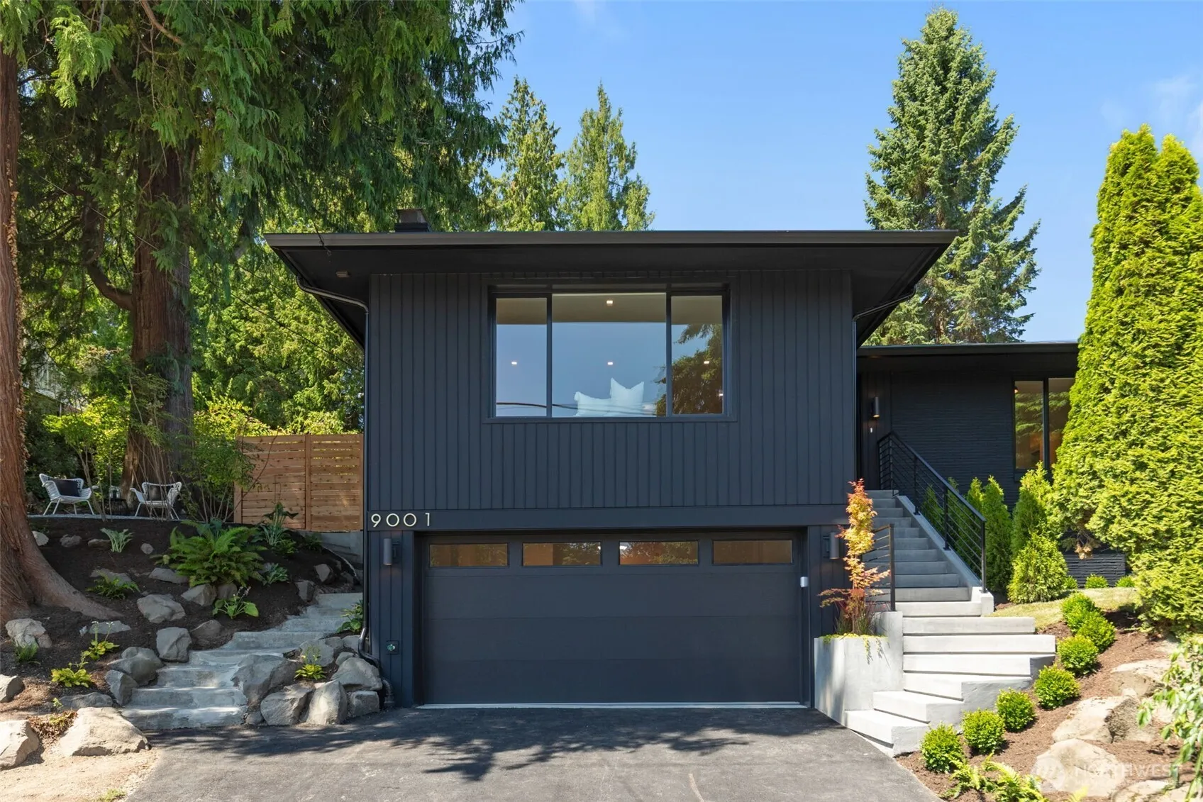 Property photo for 9001 28th Avenue Nw, Seattle photo 2