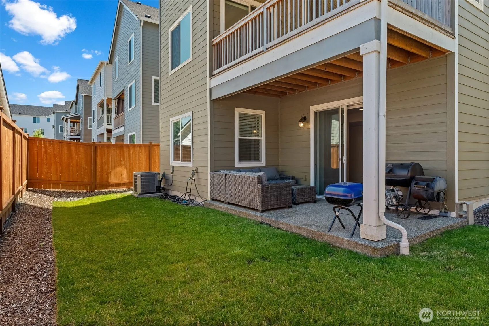 Property photo for 6571 Skipper Lane Se, Port Orchard photo 3