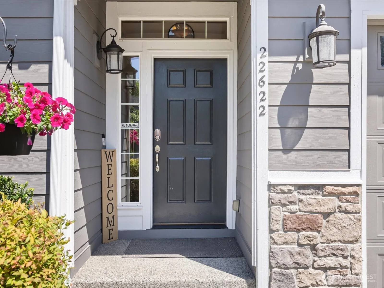 Property photo for 22522 Se 271st Street, Maple Valley photo 2