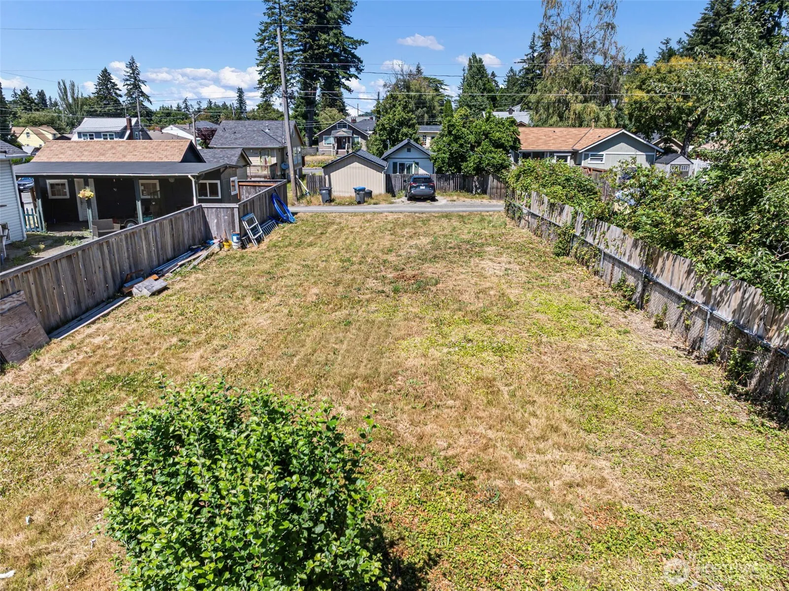 Property photo for 2212 2214 10th Street, Bremerton photo 2
