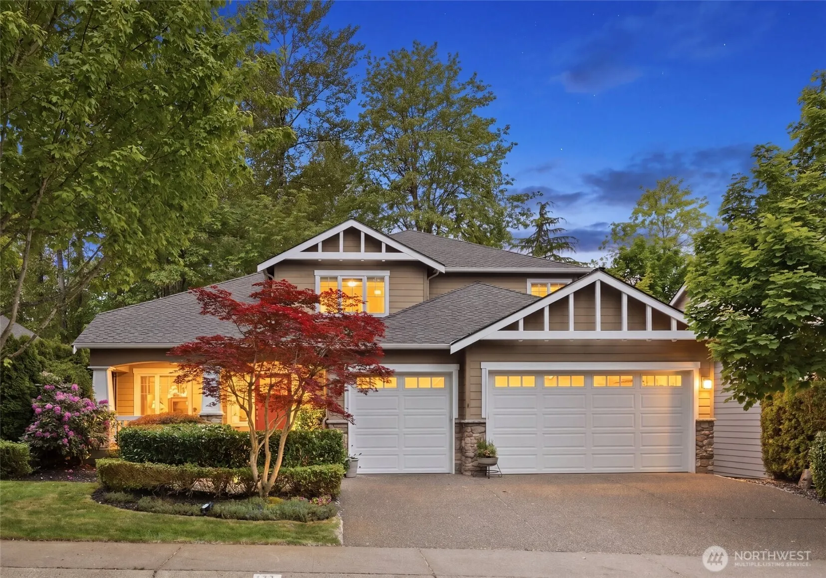 Property photo for 1021 271st Avenue Se, Sammamish