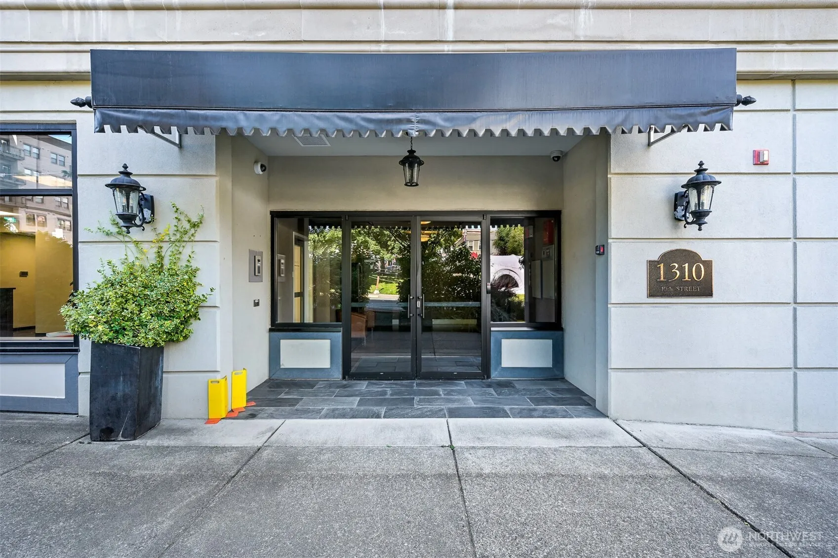 Property photo for 1310 10th Street #402, Bellingham