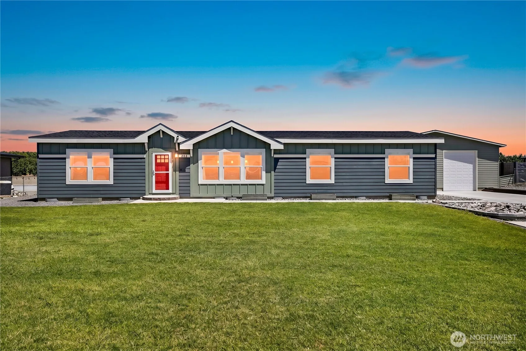 Property photo for 203 Moon River View Sw, Mattawa