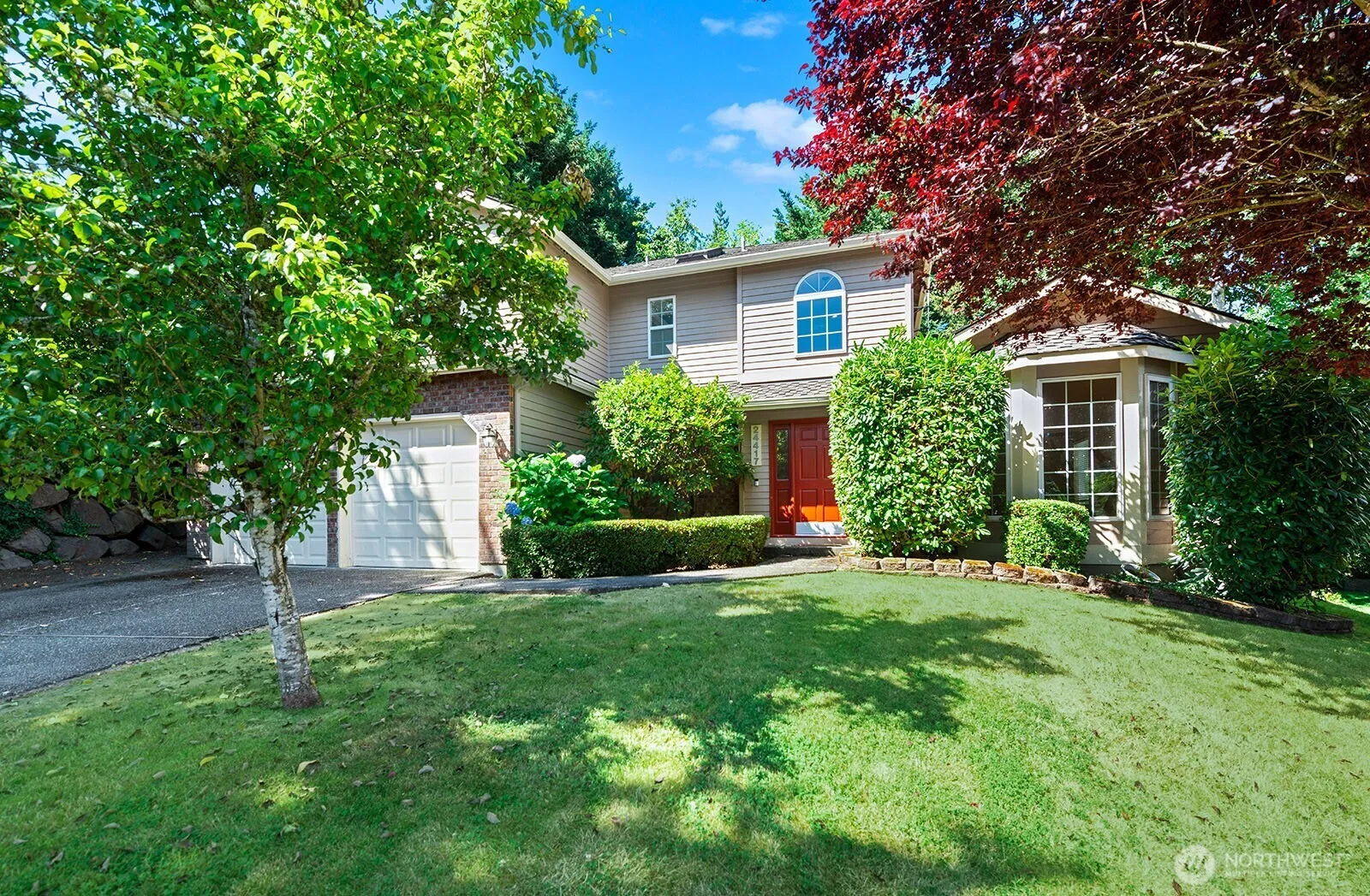 Property photo for 24417 Se 46th Street, Sammamish