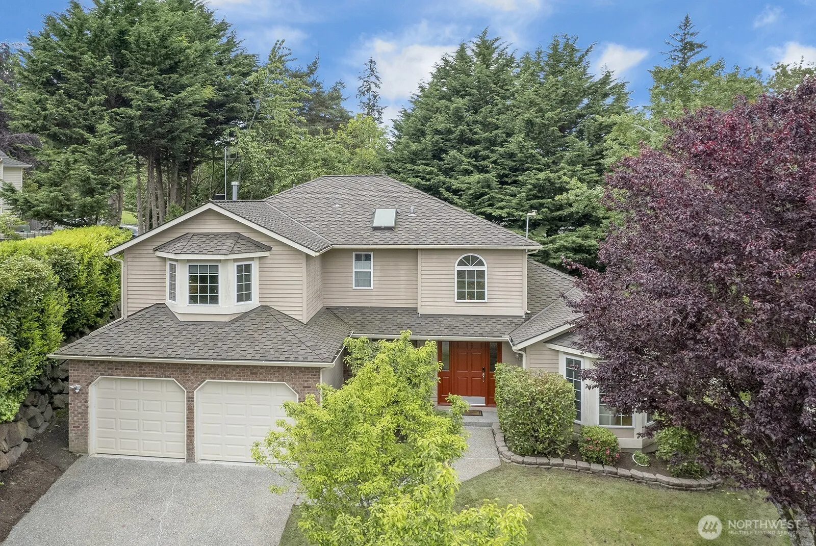 Property photo for 24417 Se 46th Street, Sammamish