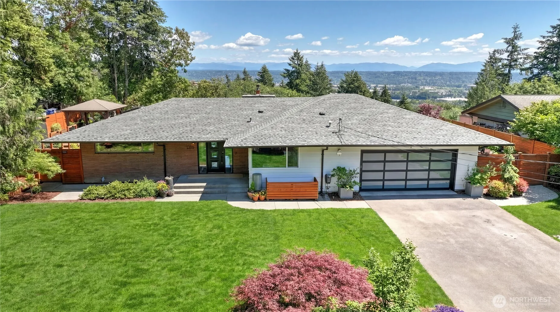 Property photo for 22010 34th Avenue S, Sea Tac photo 4