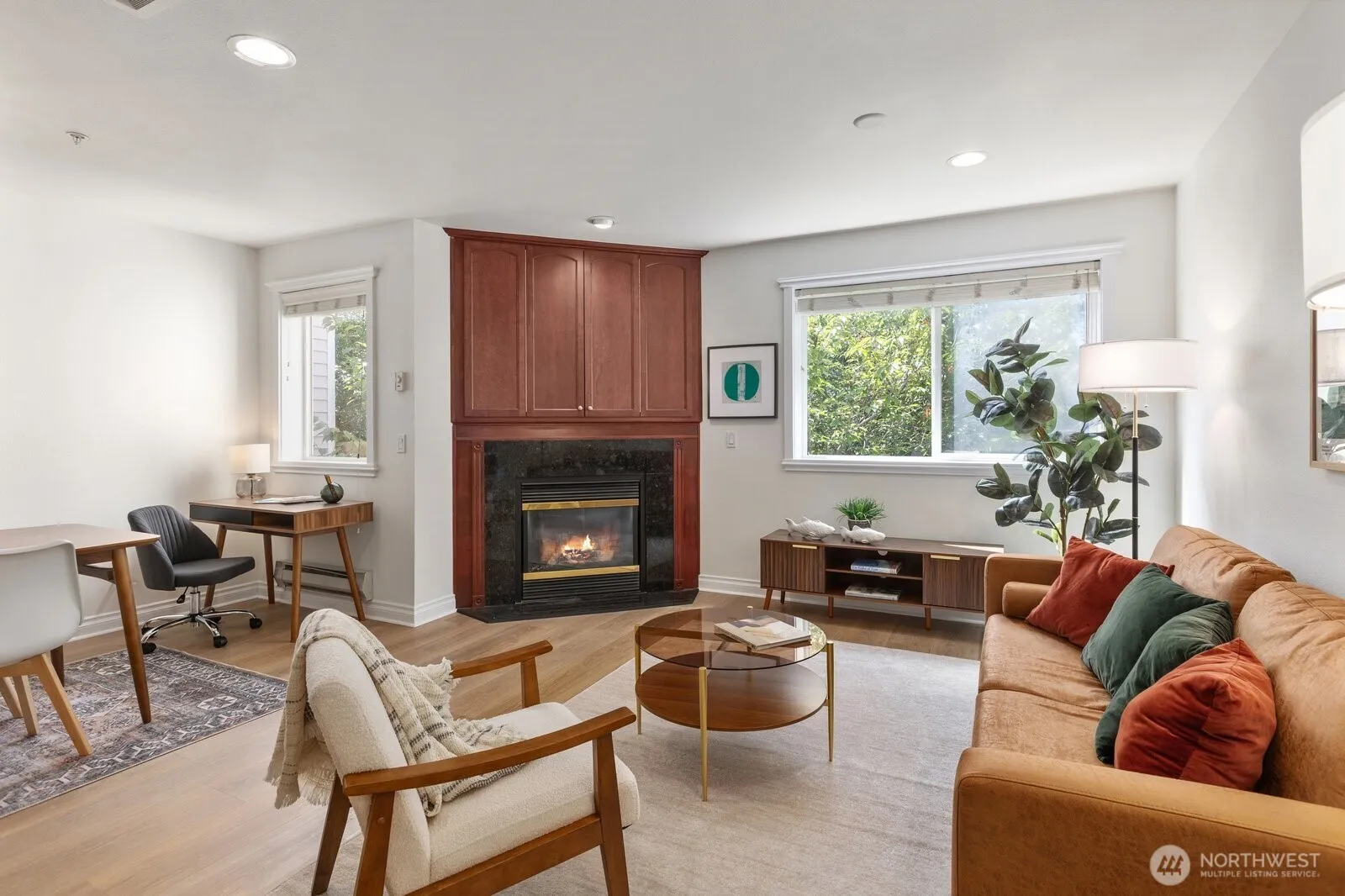 Property photo for 717 E Denny Way #3a, Seattle photo 4