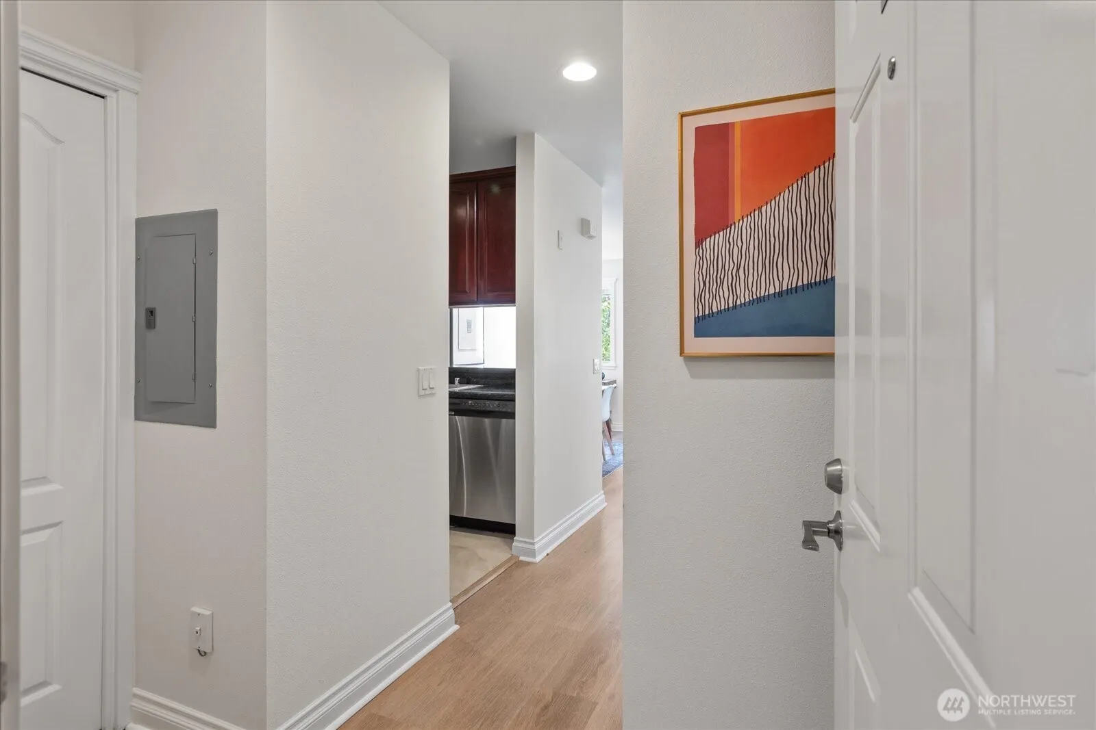 Property photo for 717 E Denny Way #3a, Seattle photo 2