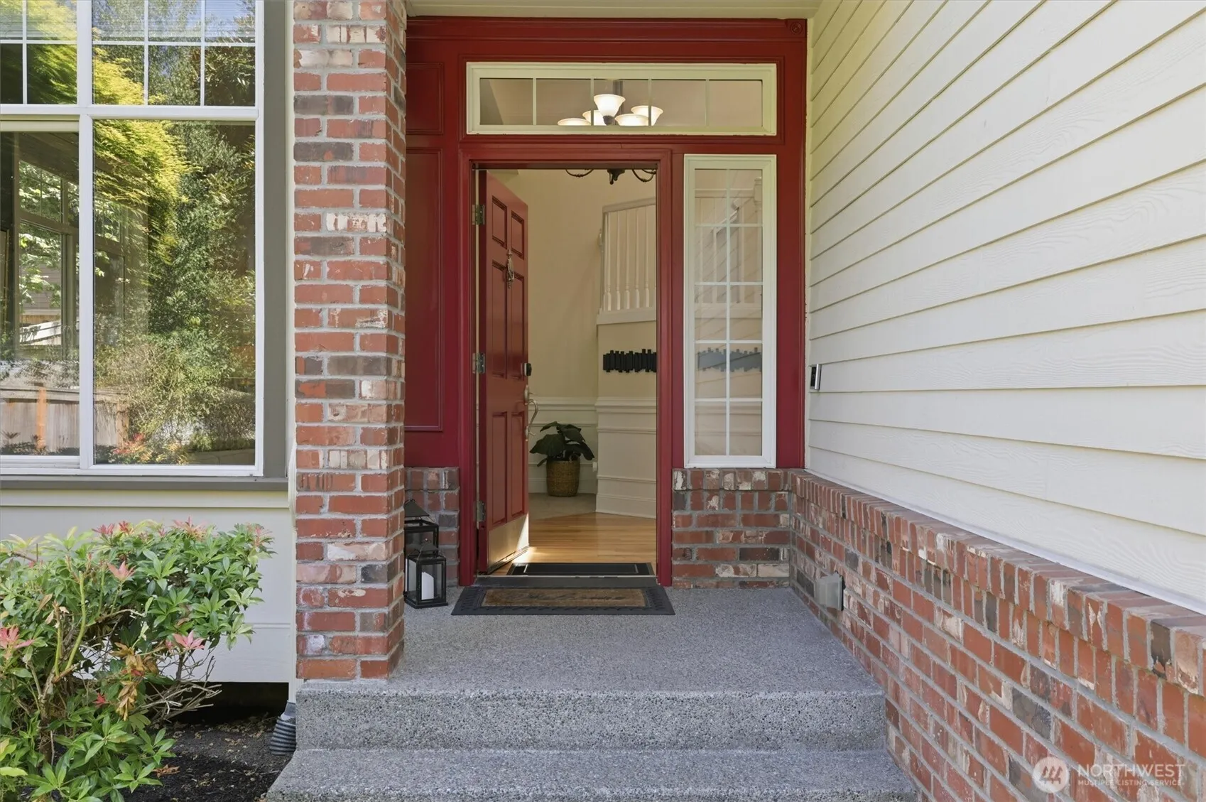 Property photo for 2336 Olympia Avenue Ne, Renton photo 3