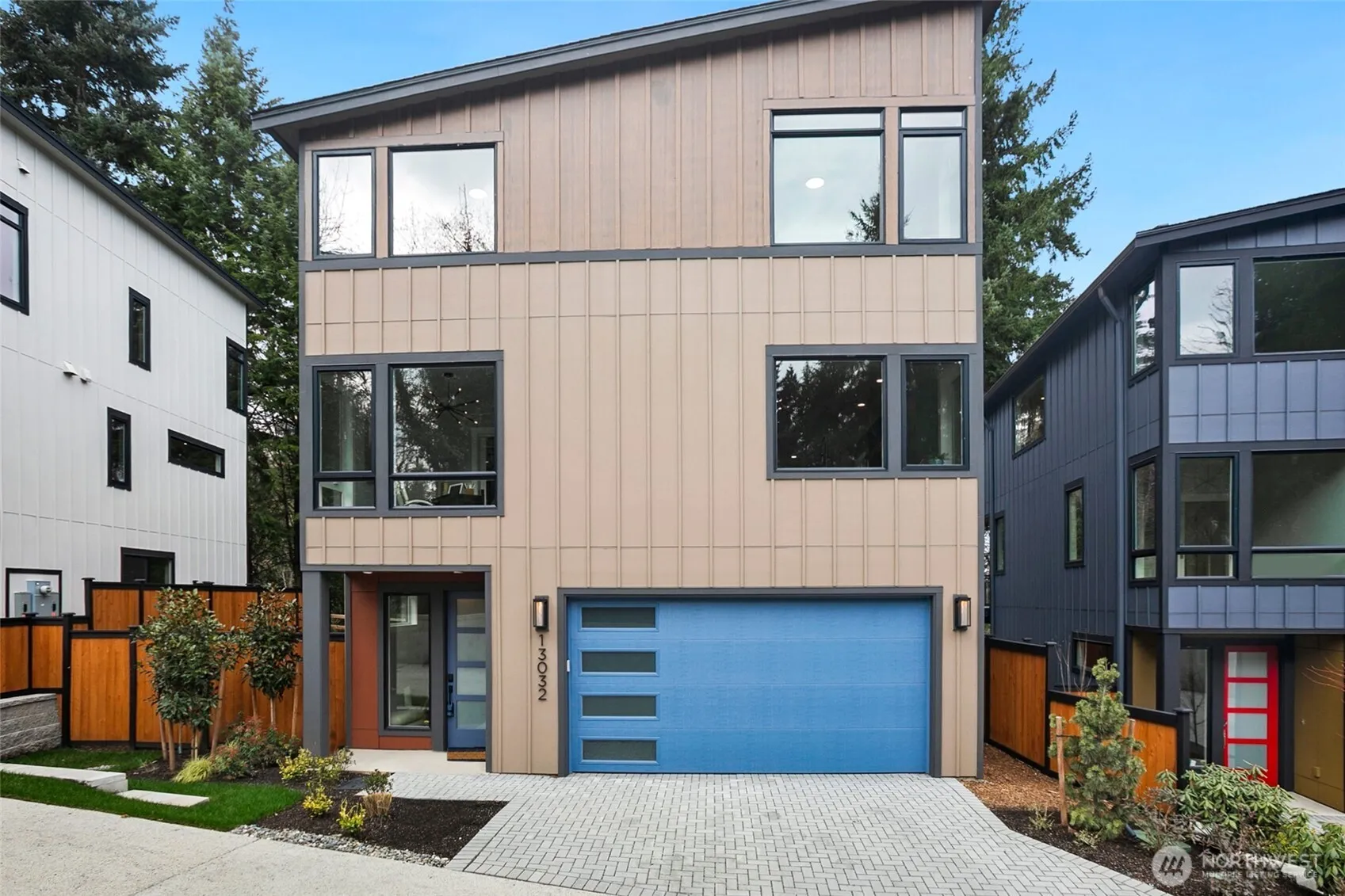Property photo for 13032 Se 19th Court, Bellevue