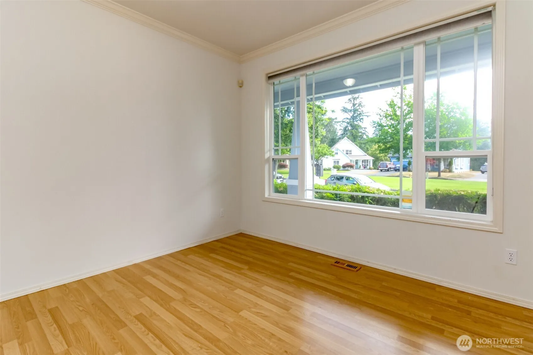 Property photo for 1425 Richmond Court, Dupont photo 4
