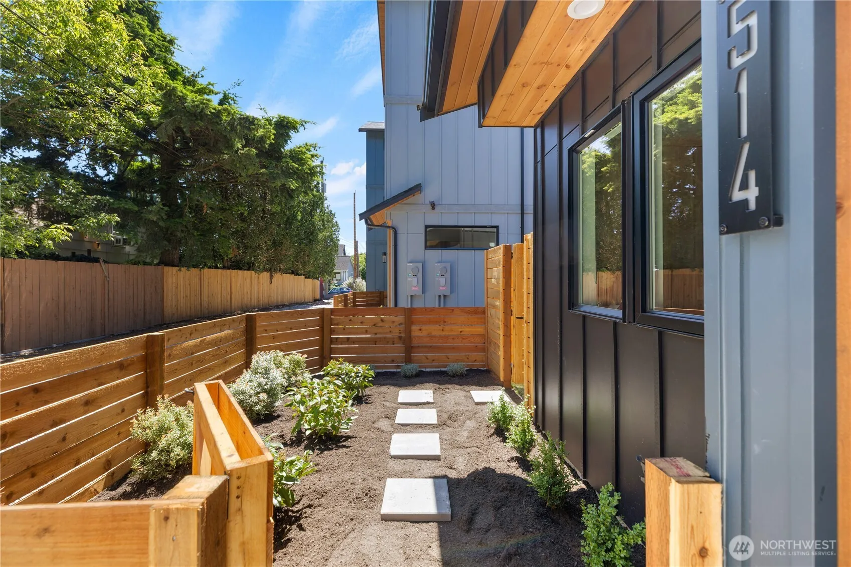 Property photo for 514 N 92nd Street, Seattle photo 5
