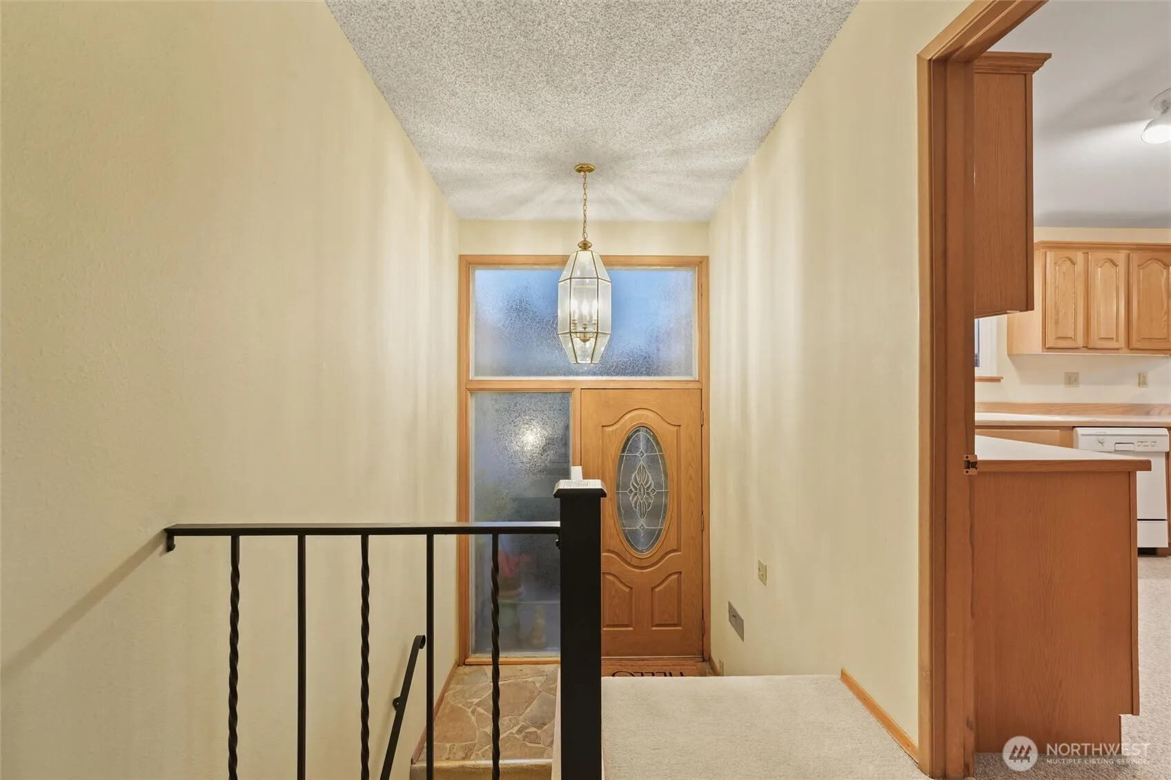 Property photo for 741 Hemlock Street, Edmonds photo 4