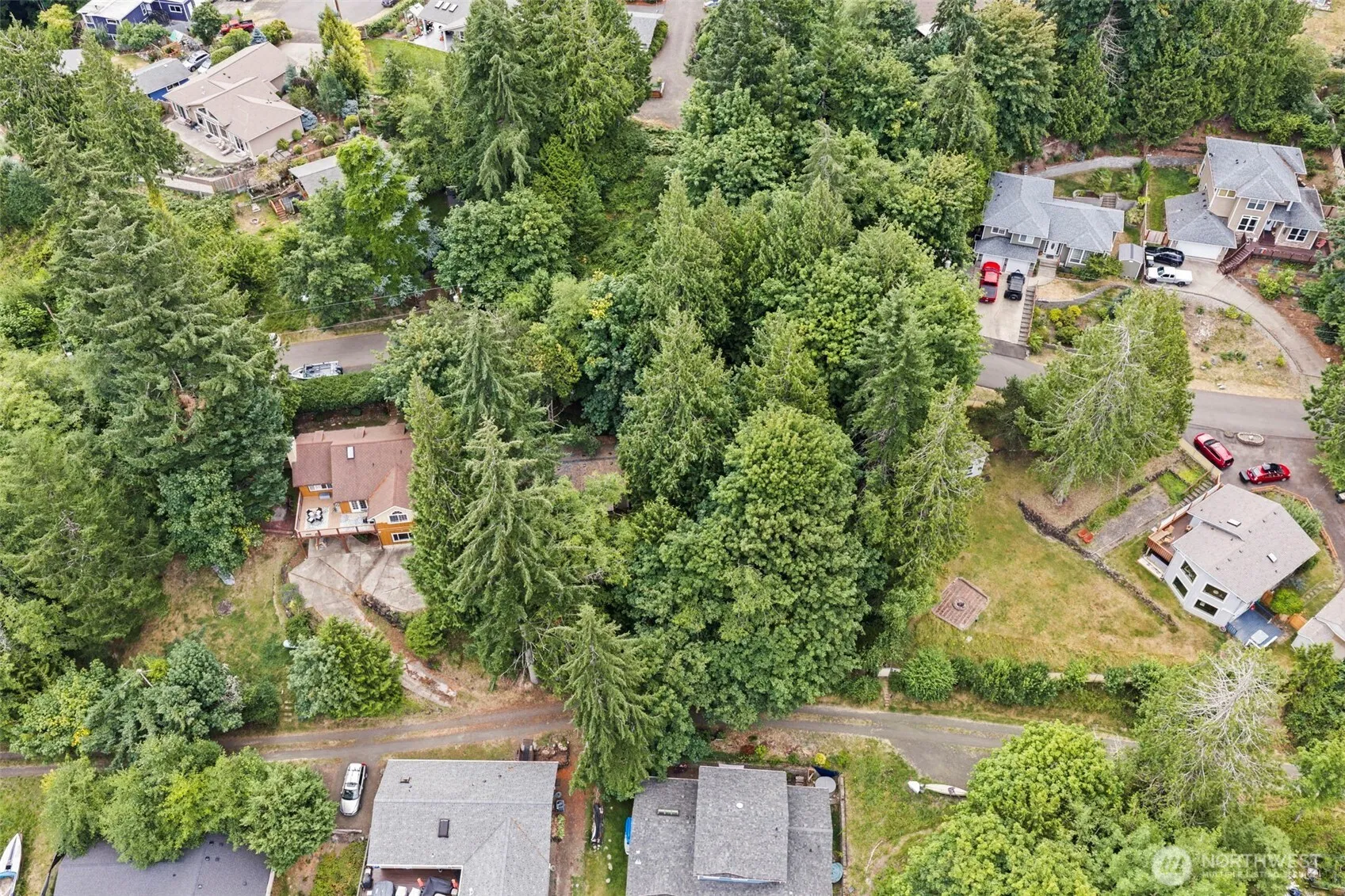 Property photo for 2334 Crestridge Drive Nw, Olympia photo 3