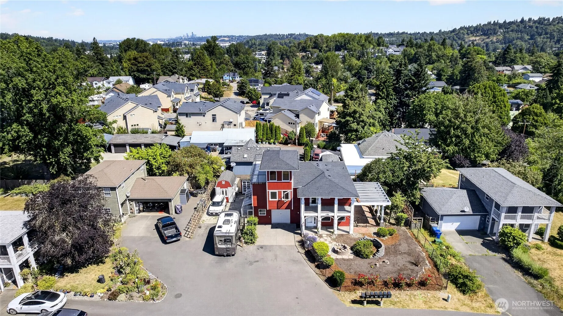 Property photo for 13043 40th Ave S, Tukwila photo 4