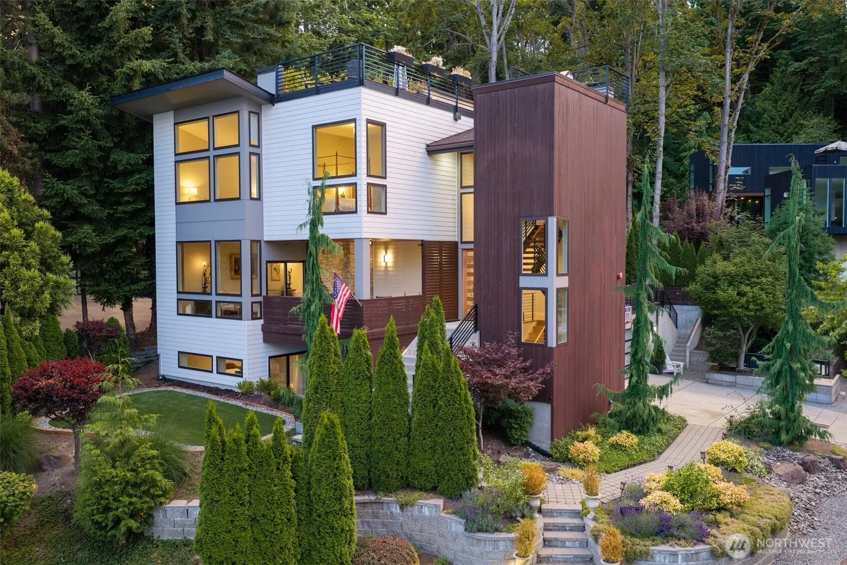 Property photo for 7429 E Mercer Way, Mercer Island