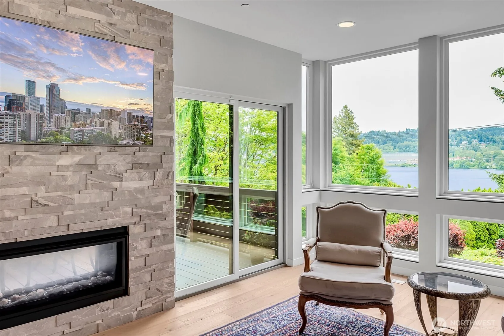 Property photo for 7429 E Mercer Way, Mercer Island photo 5