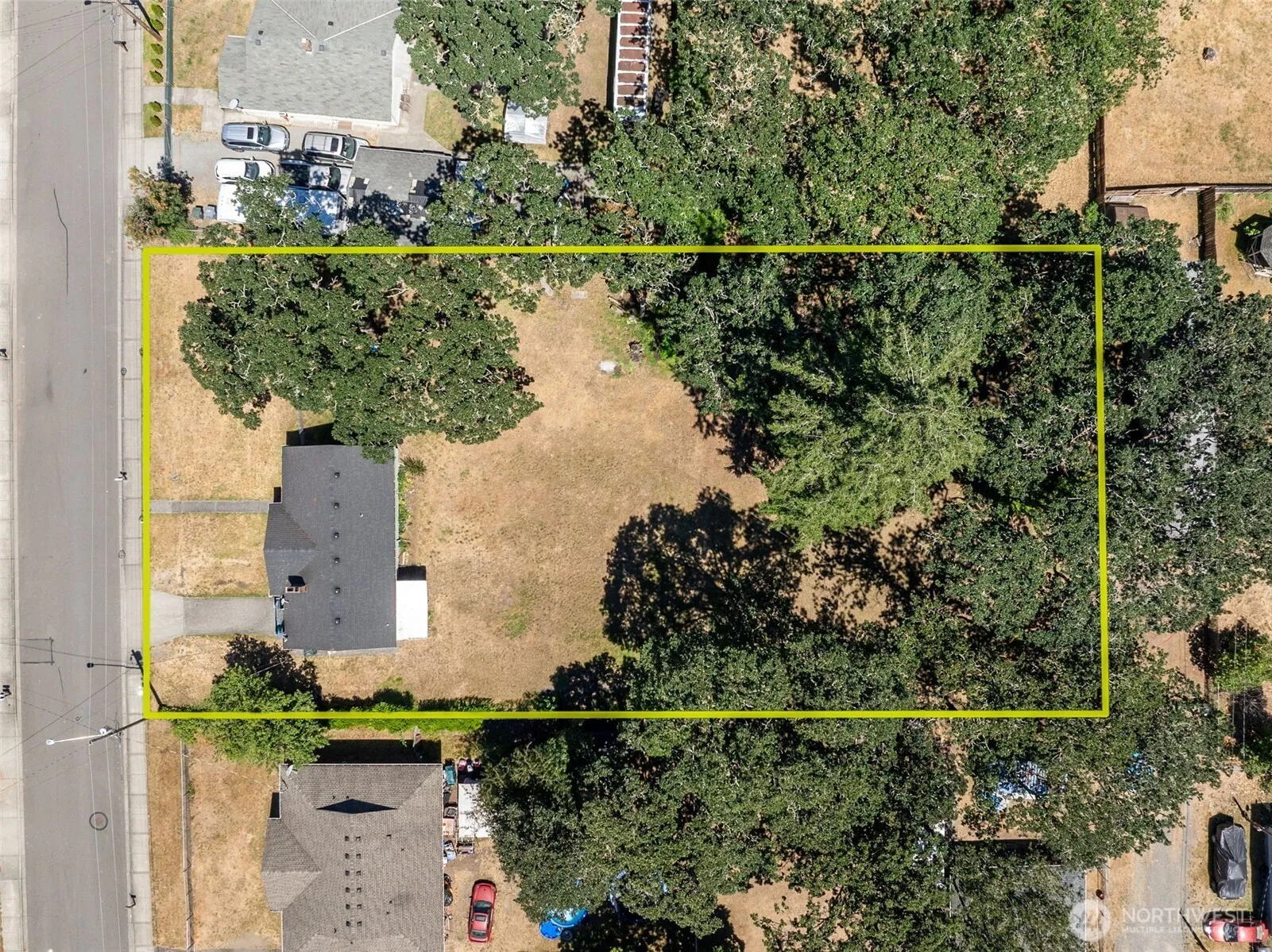 Property photo for 15401 Grant Avenue Sw, Lakewood photo 5